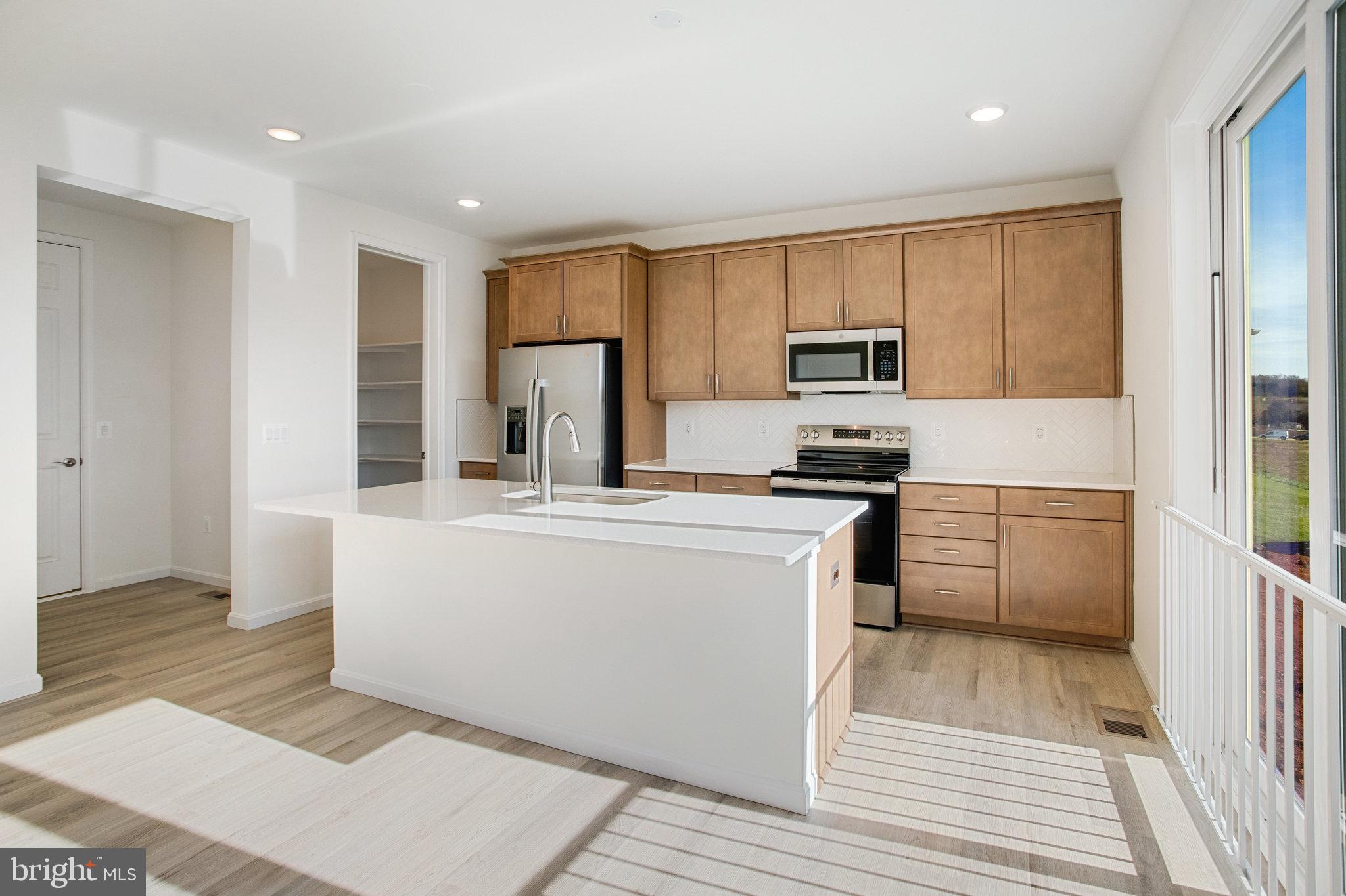 SEASONS AT ROUND MILL MEADOWS - Residential