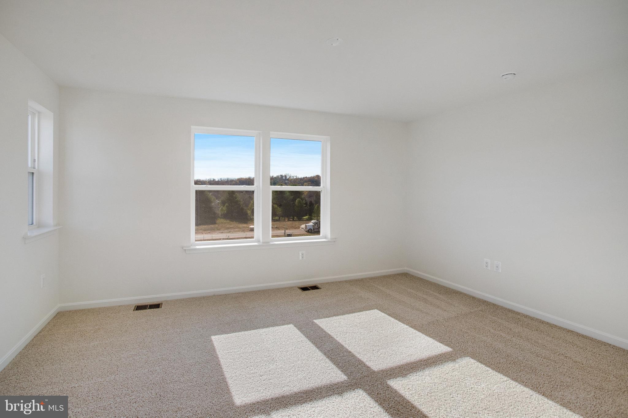 SEASONS AT ROUND MILL MEADOWS - Residential