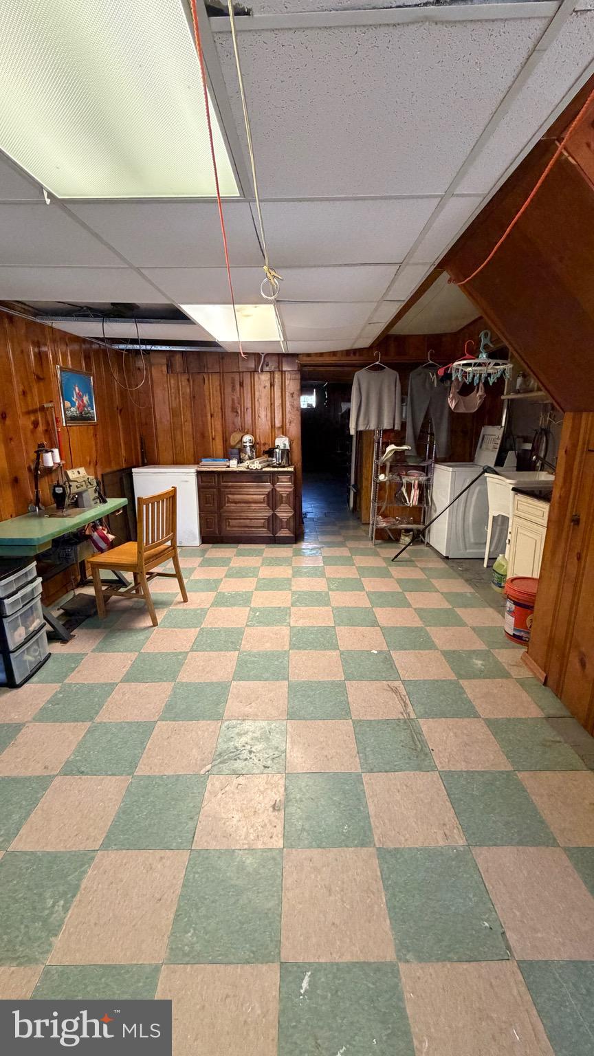 PHILADELPHIA (NORTHEAST) - Residential