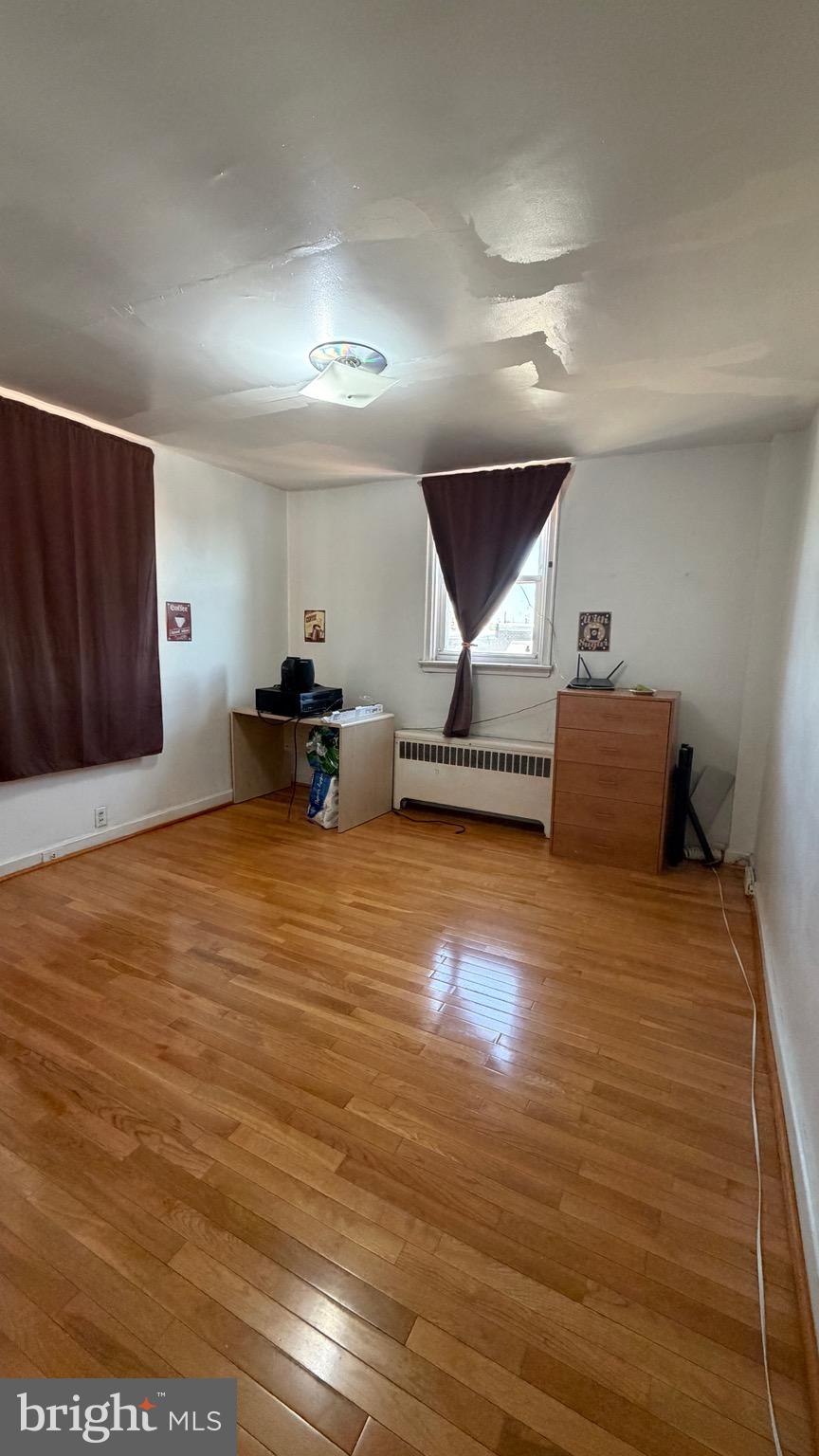 PHILADELPHIA (NORTHEAST) - Residential