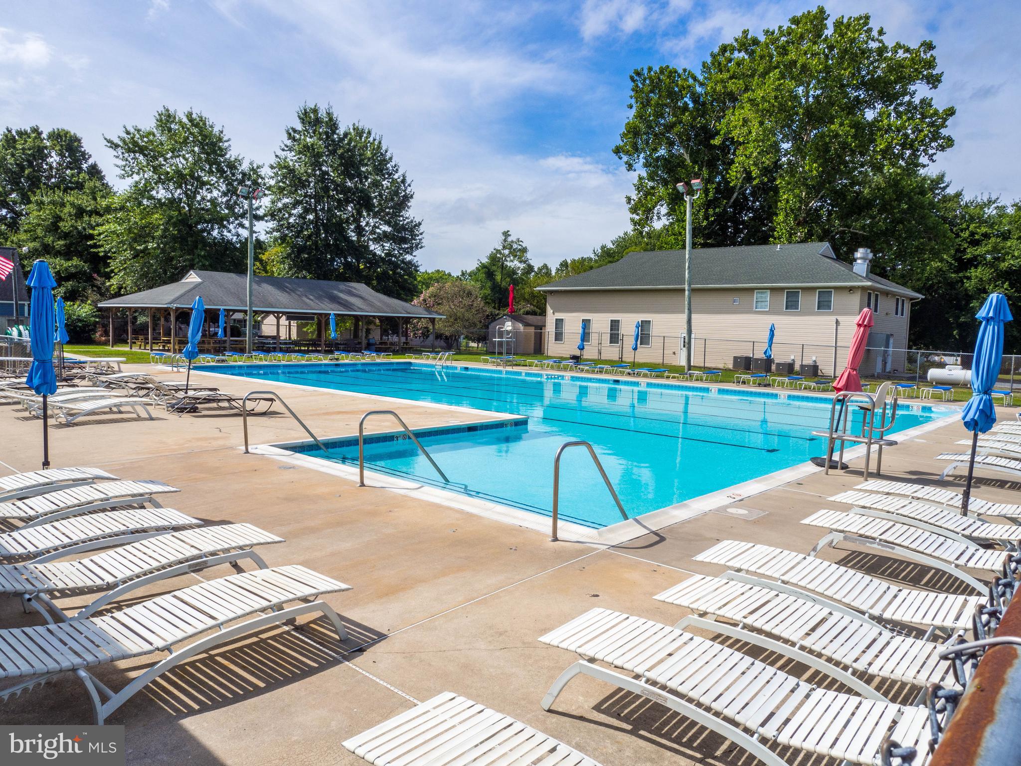 CLOVERFIELDS - Residential