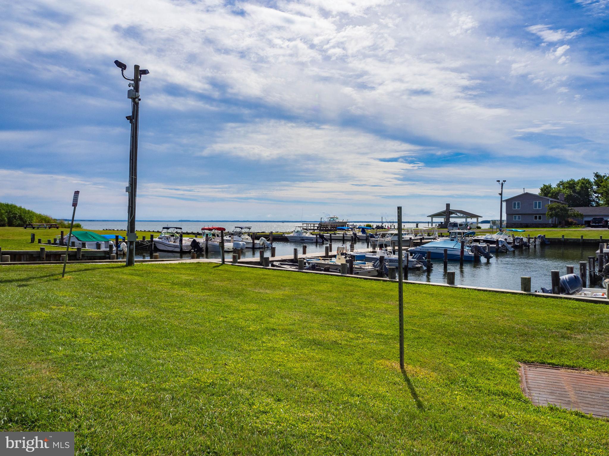 CLOVERFIELDS - Residential