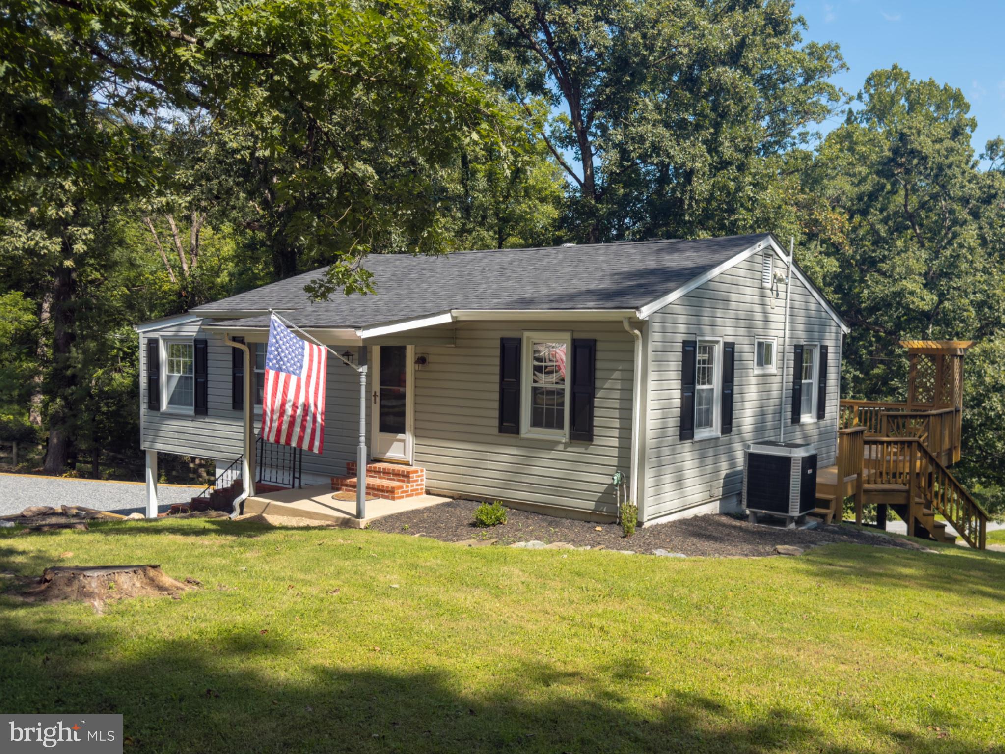 98 GREENWOOD ROAD
