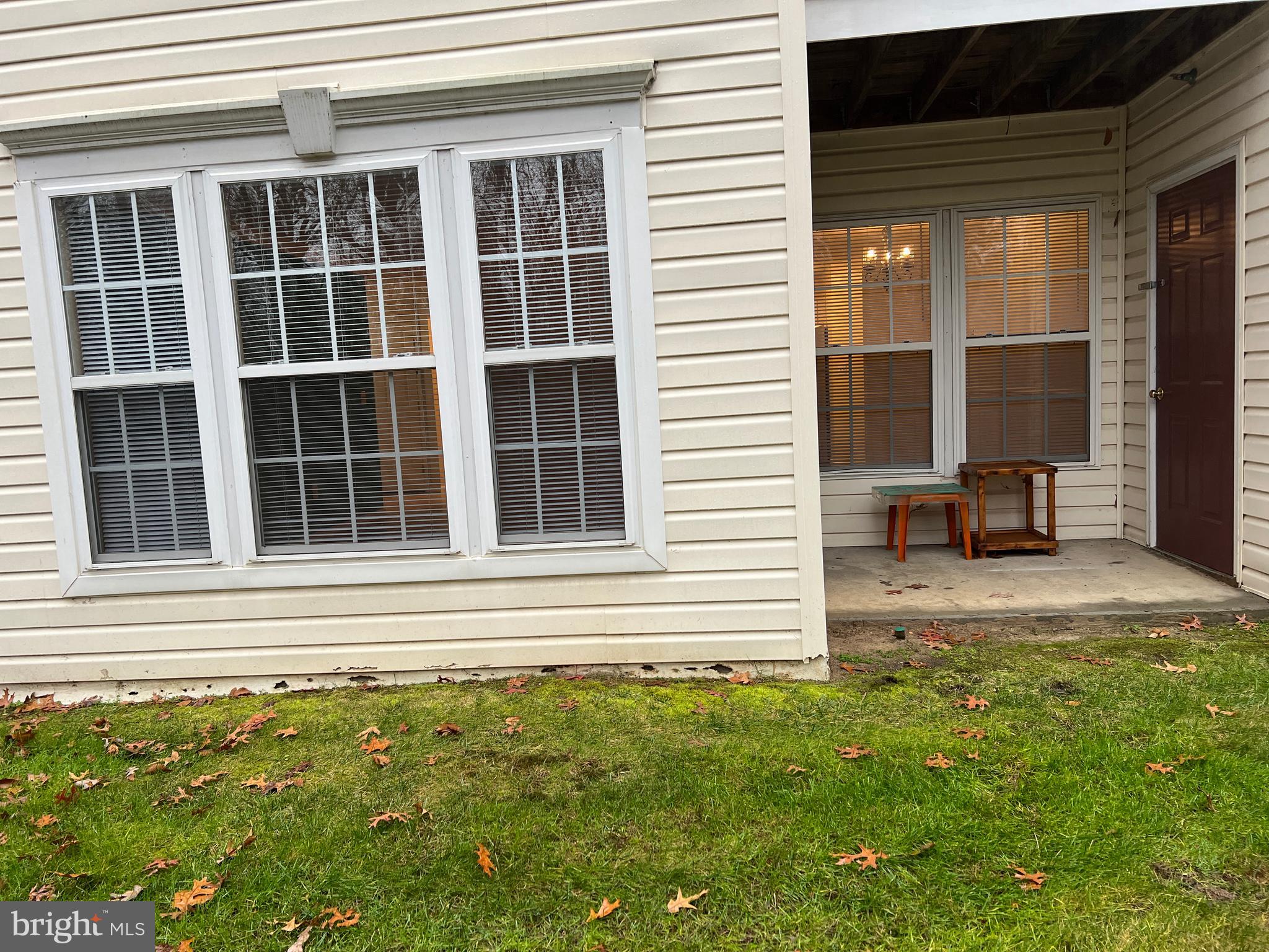 SILVER LAKE - Residential