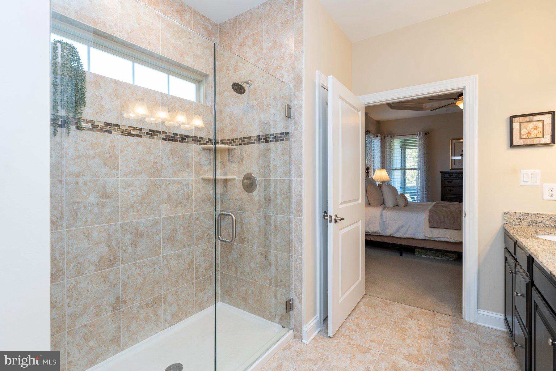 STONELEIGH SUMMIT - Residential