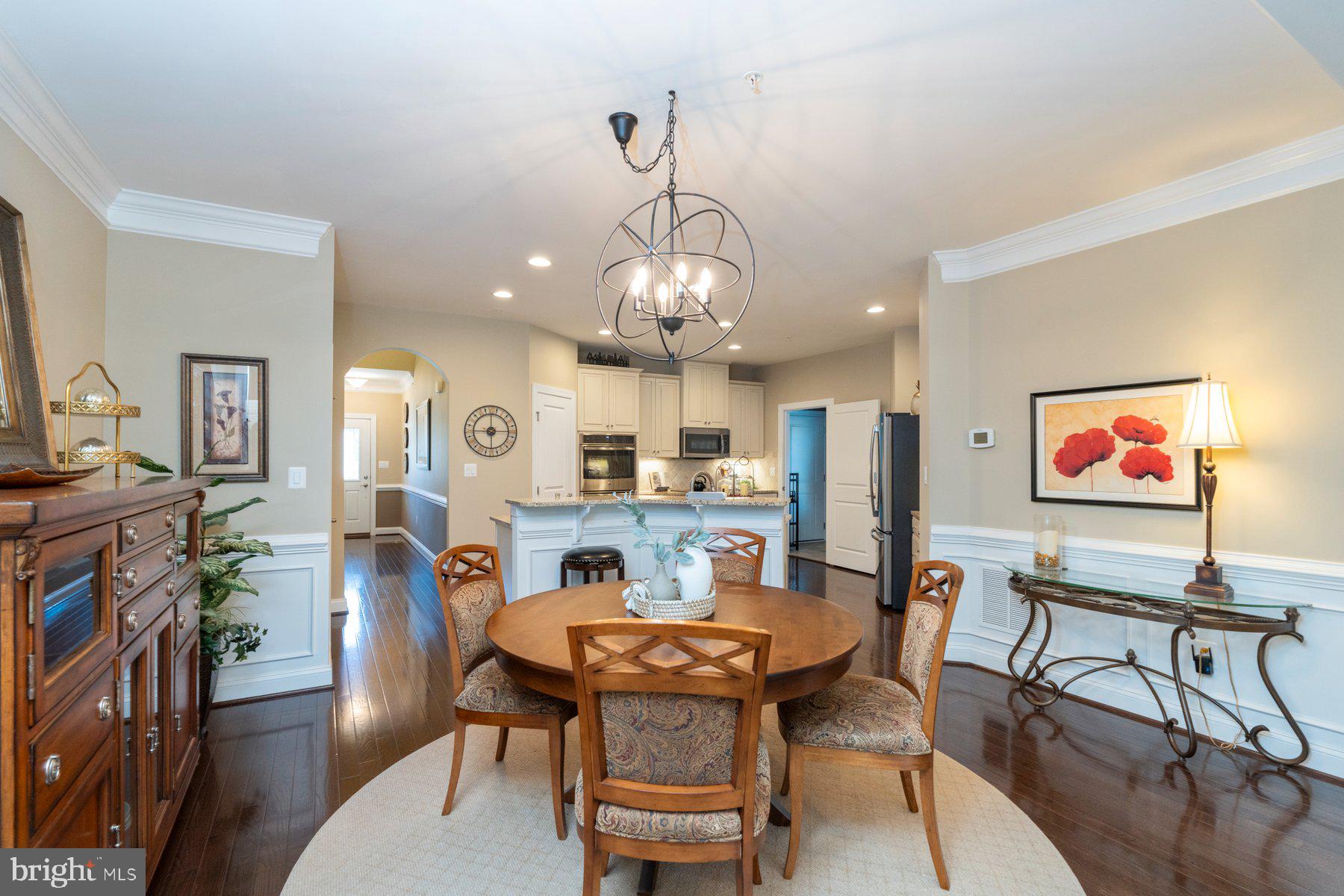 STONELEIGH SUMMIT - Residential