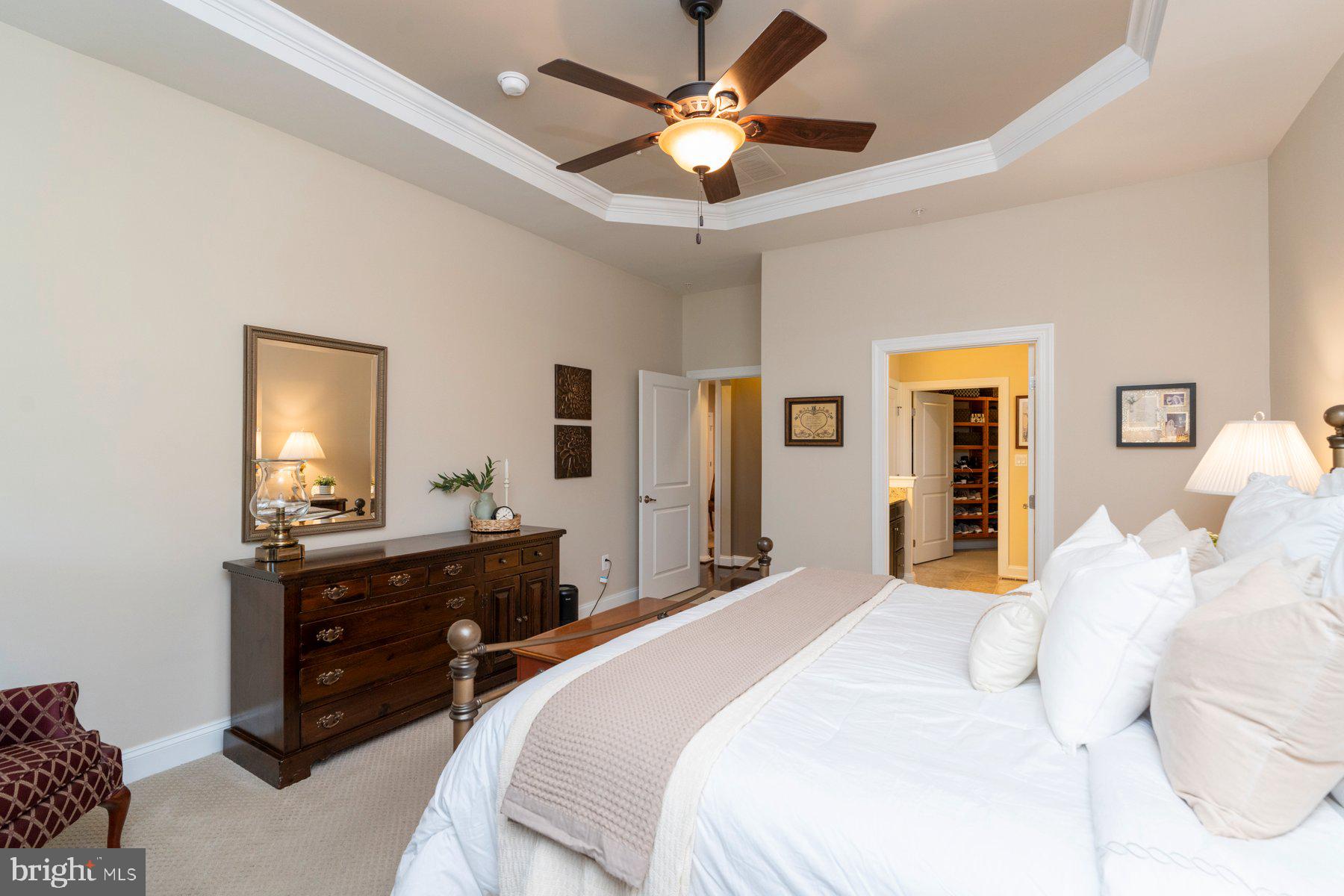 STONELEIGH SUMMIT - Residential