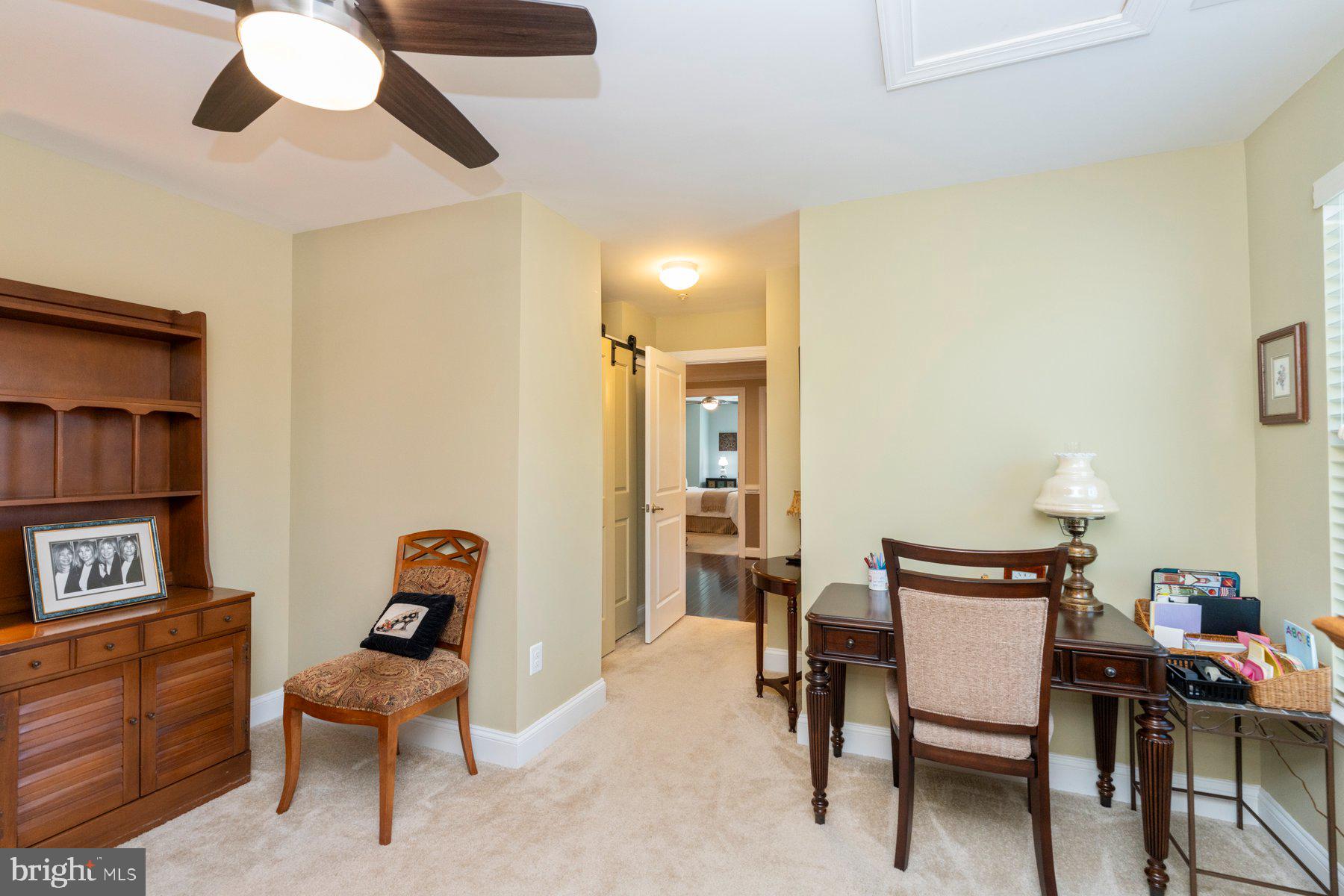STONELEIGH SUMMIT - Residential