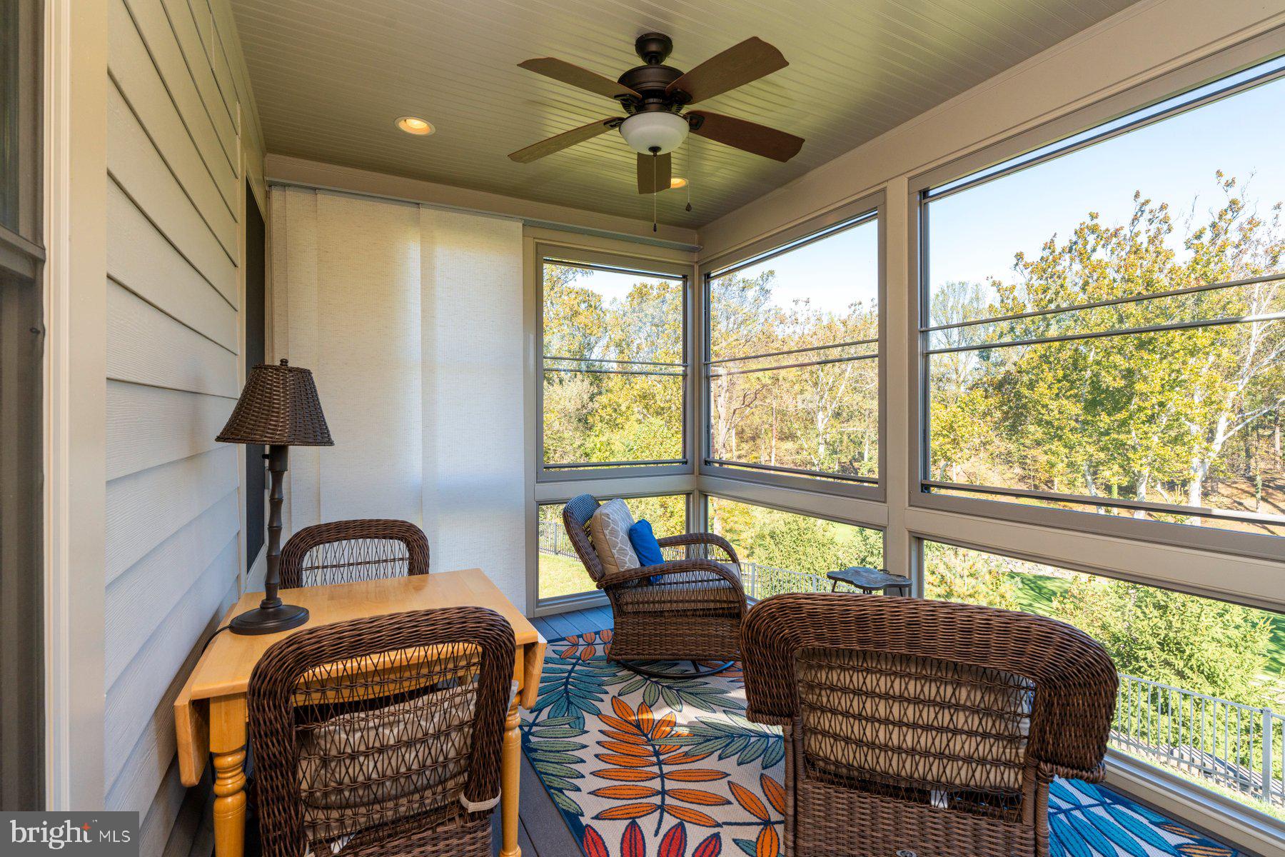 STONELEIGH SUMMIT - Residential