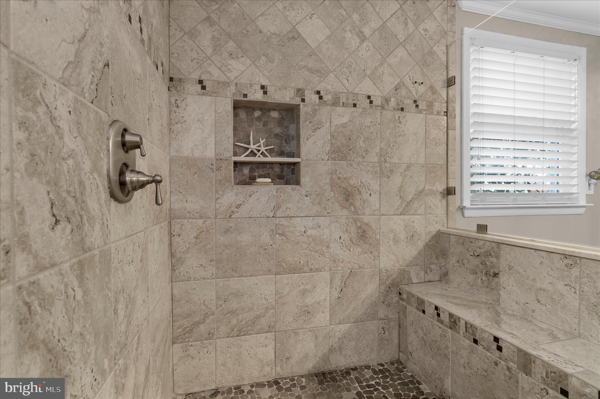 WEST MAGOTHY MANOR - Residential