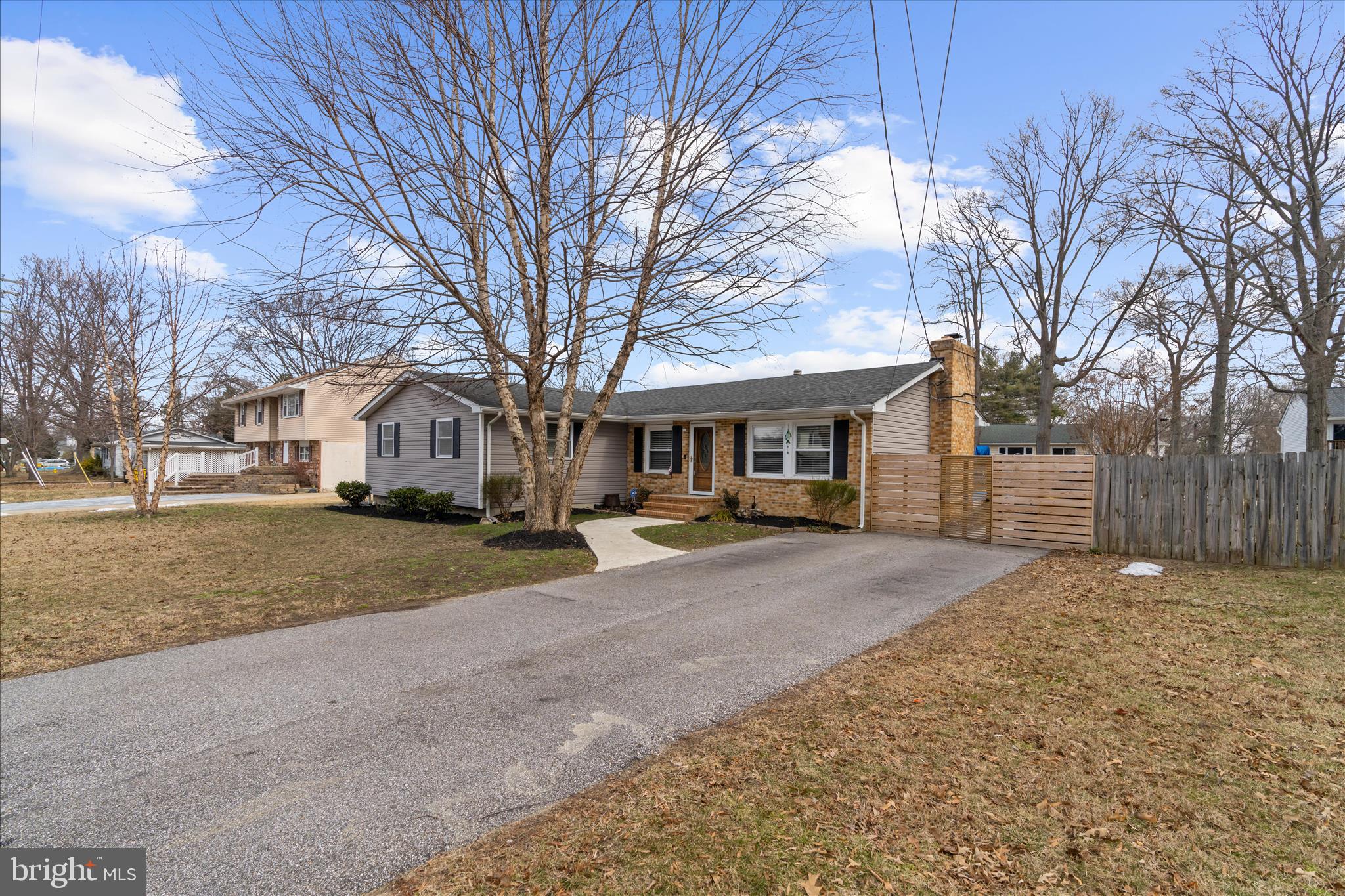 WEST MAGOTHY MANOR - Residential