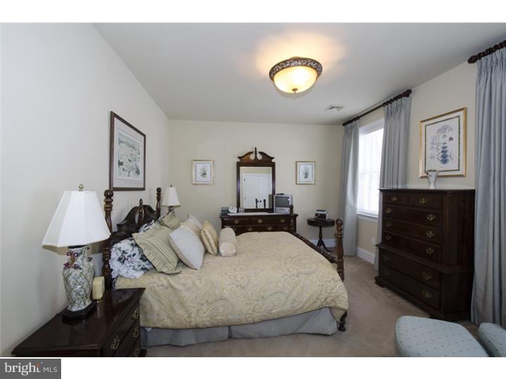 MAPLEWOODS - Residential