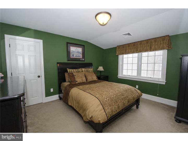 MAPLEWOODS - Residential