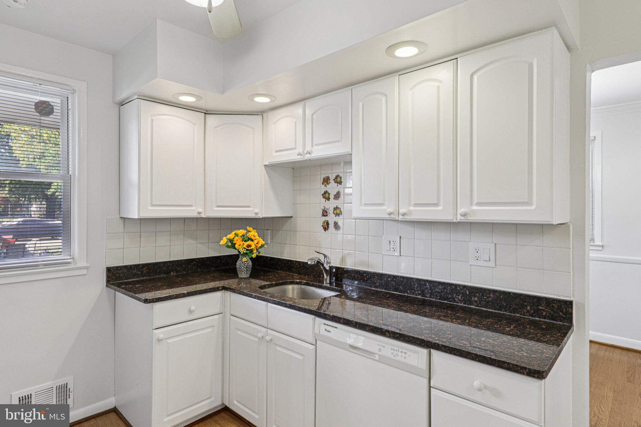 RIVER RIDGE ESTATES - Residential