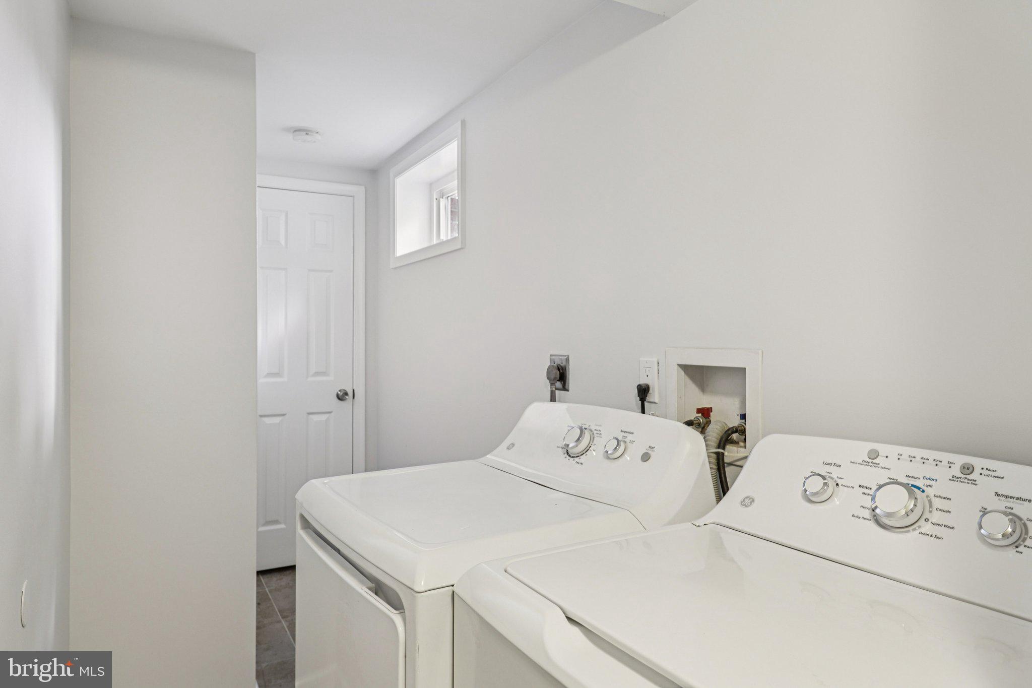 RIVER RIDGE ESTATES - Residential