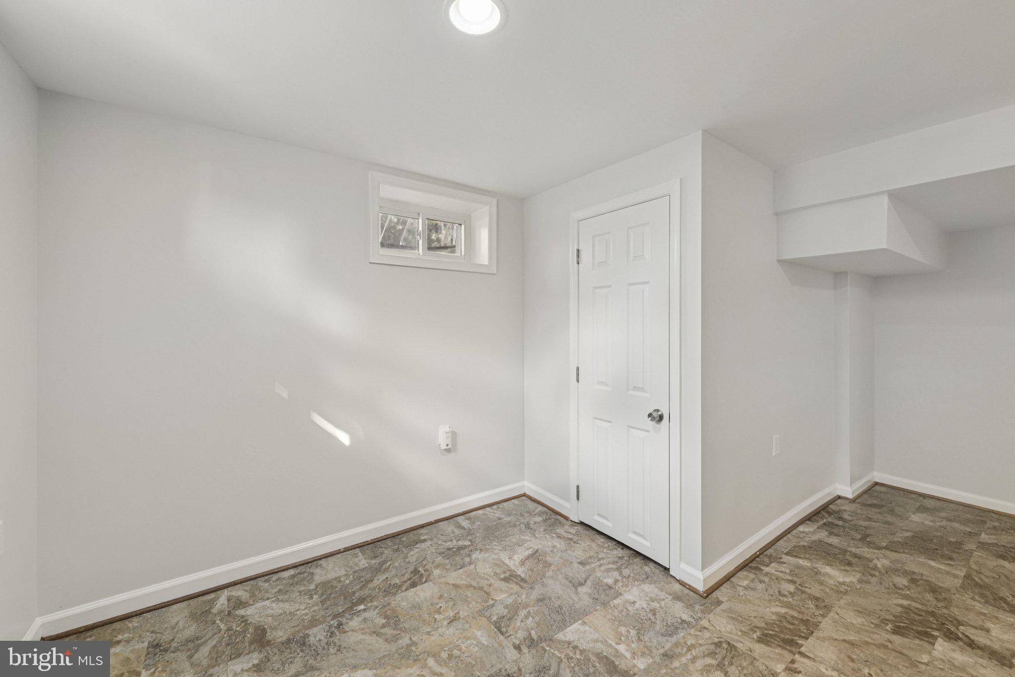 RIVER RIDGE ESTATES - Residential