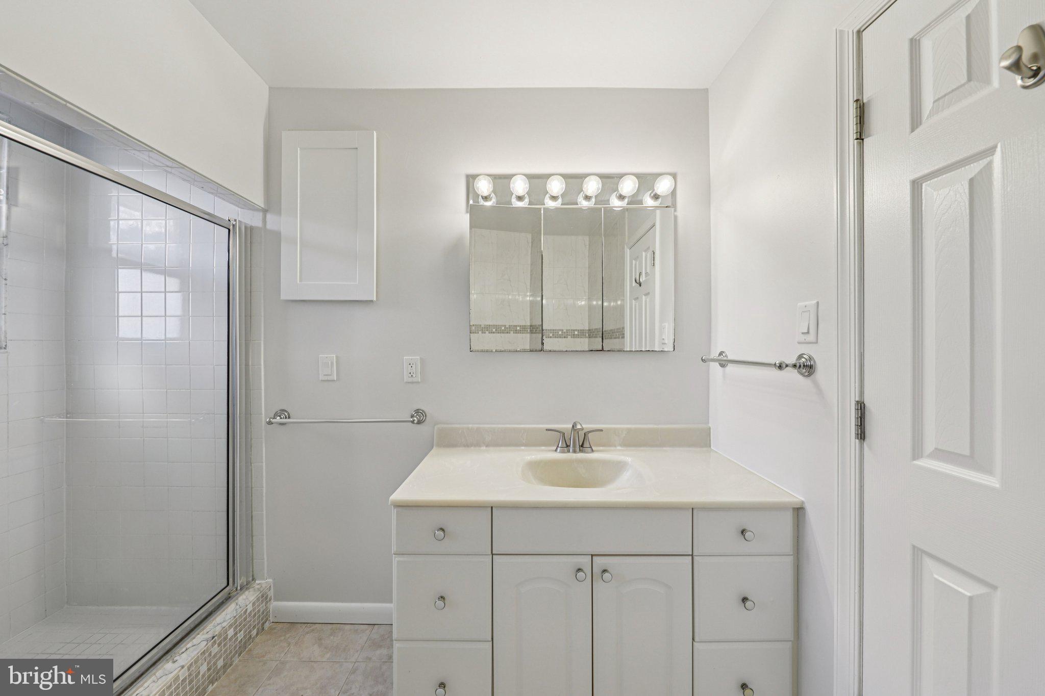 RIVER RIDGE ESTATES - Residential