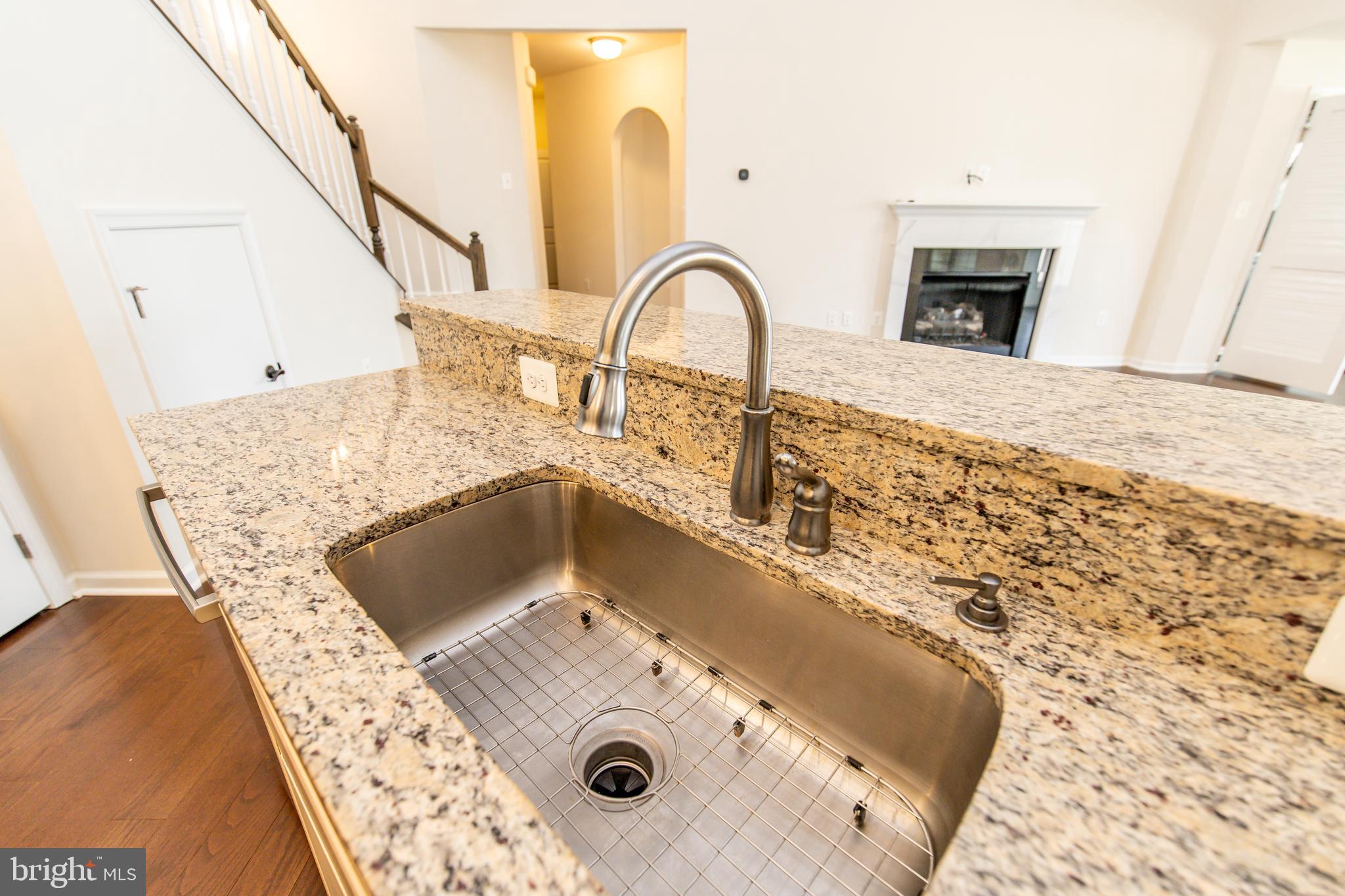 LINTON AT BALLENGER - Residential