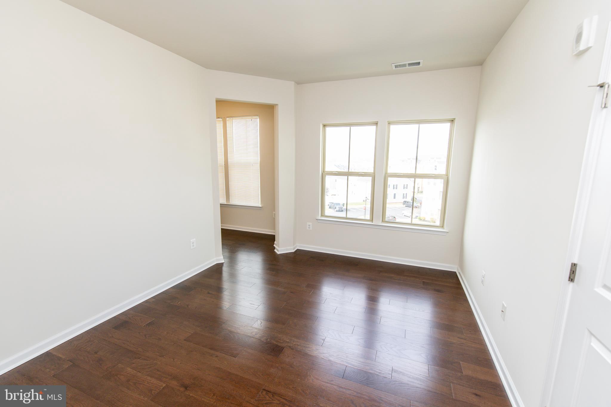 LINTON AT BALLENGER - Residential