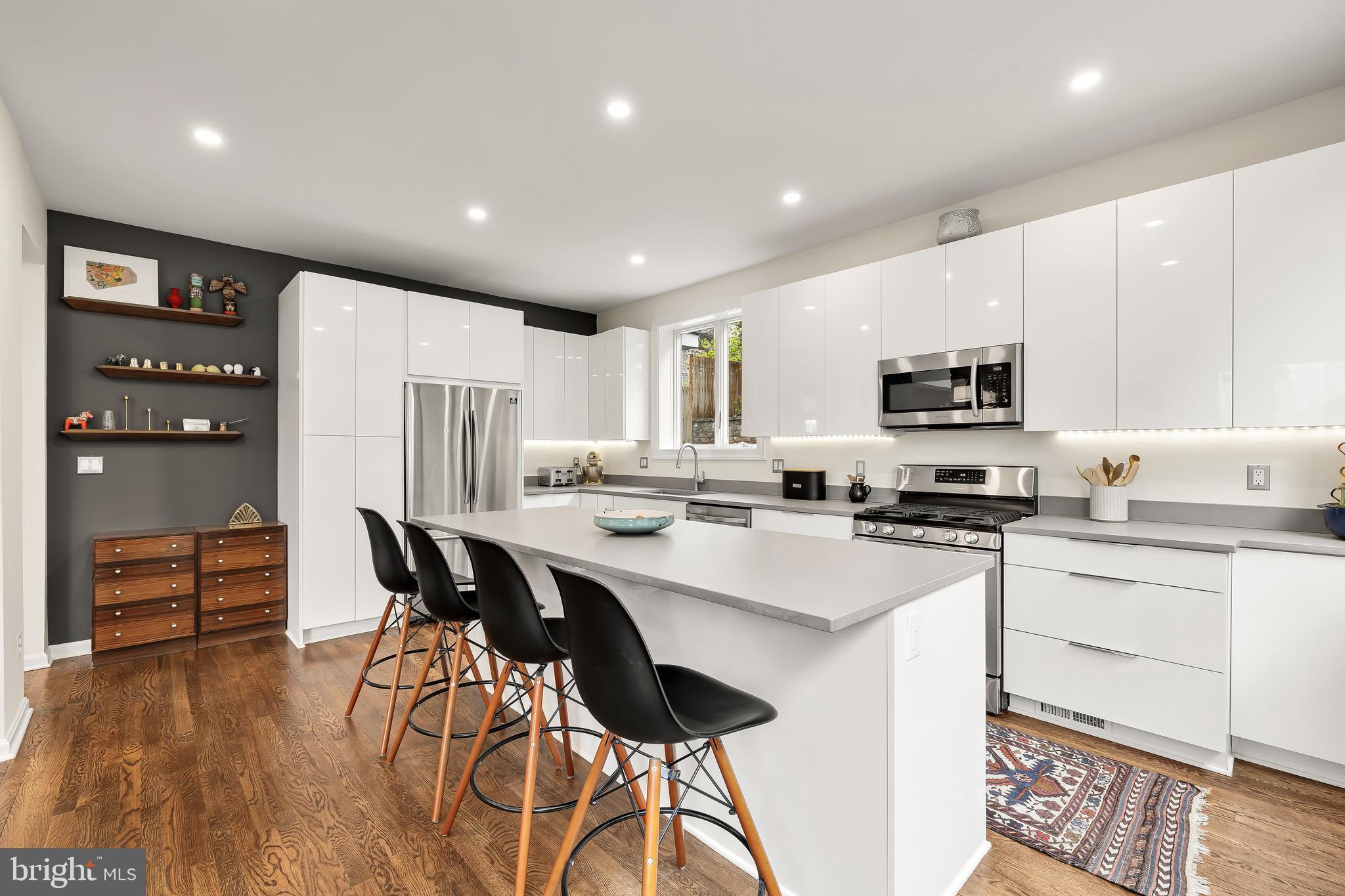 GLEN ECHO HEIGHTS - Residential