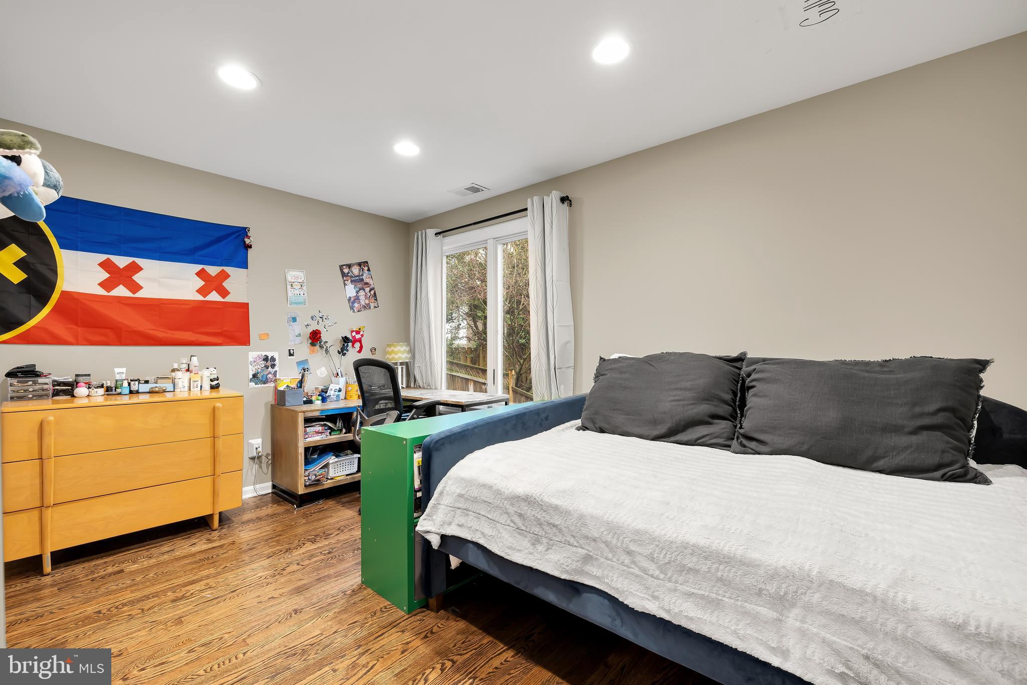 GLEN ECHO HEIGHTS - Residential