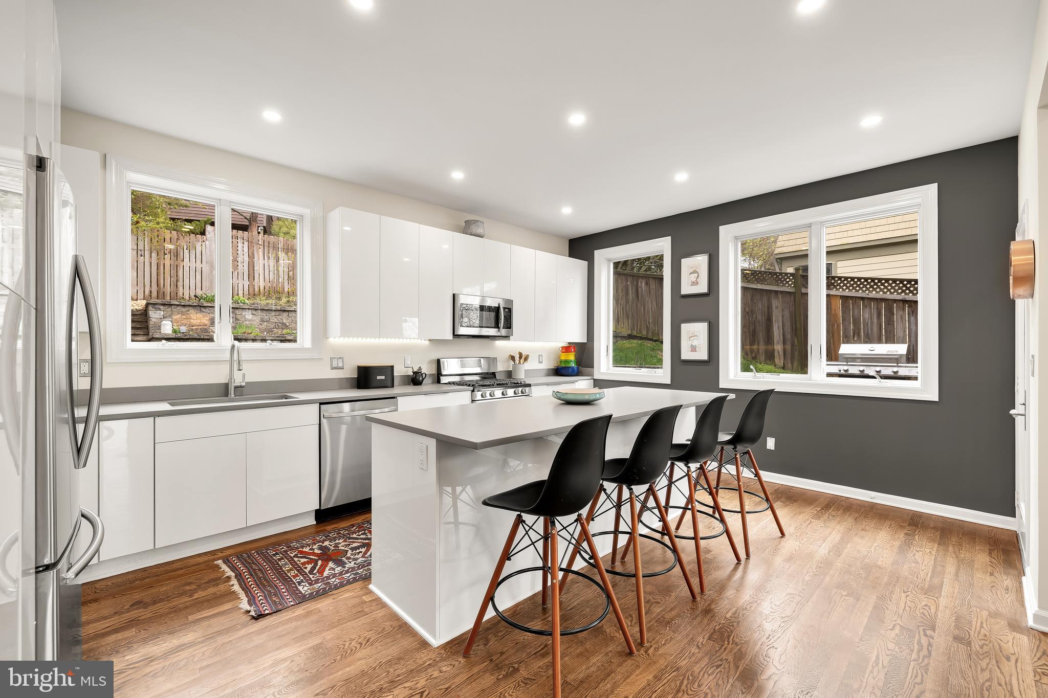 GLEN ECHO HEIGHTS - Residential