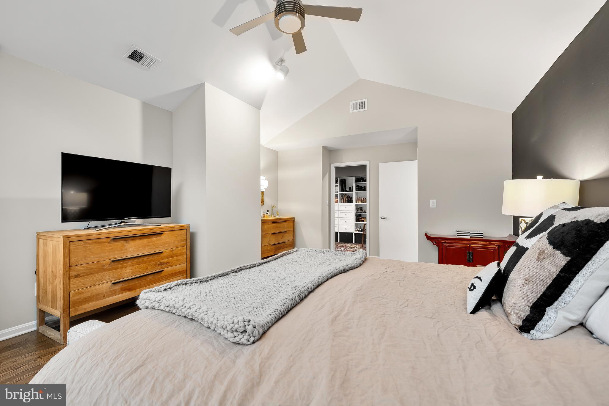 GLEN ECHO HEIGHTS - Residential