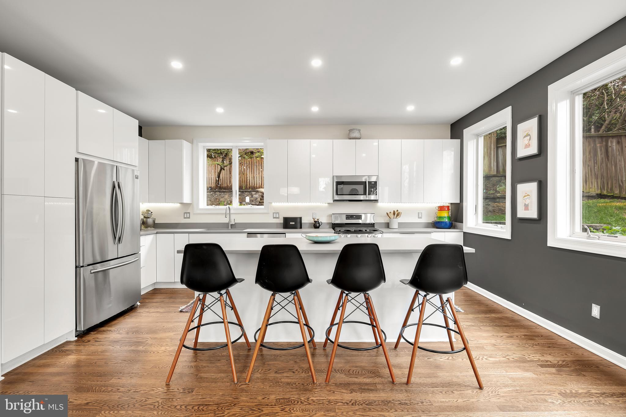 GLEN ECHO HEIGHTS - Residential