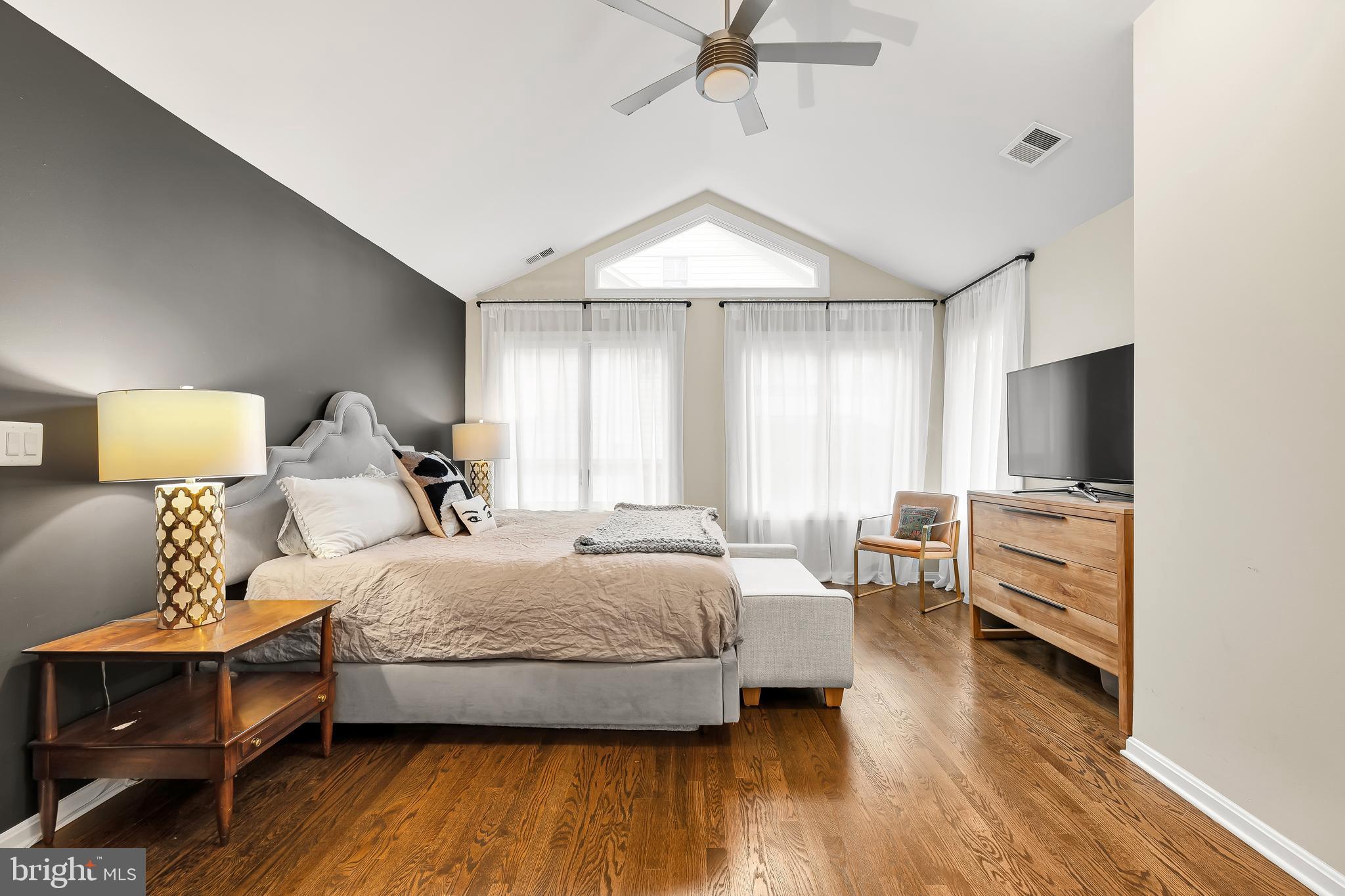 GLEN ECHO HEIGHTS - Residential