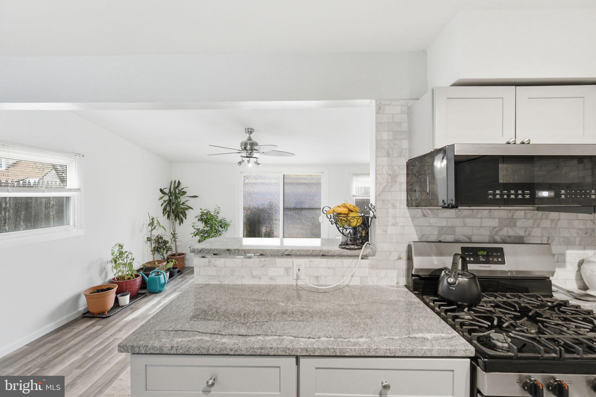 WHITEHALL - Residential