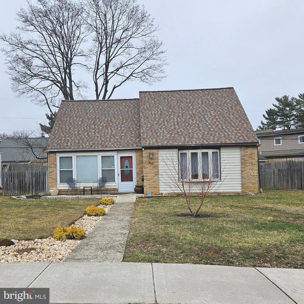 Photo of 66 Oxford Circle, NORRISTOWN, PA 19403 (MLS # PAMC2170012)