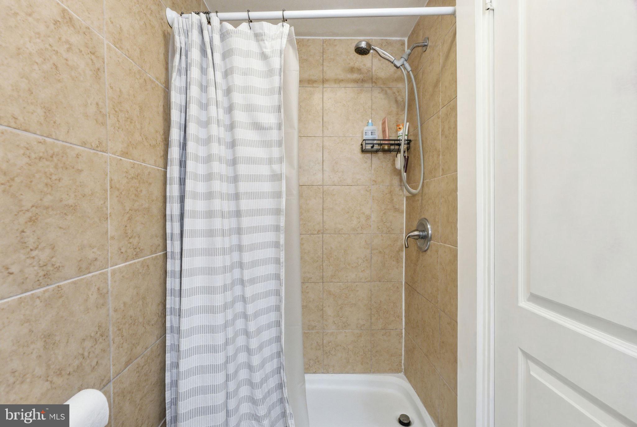 WHITEHALL - Residential