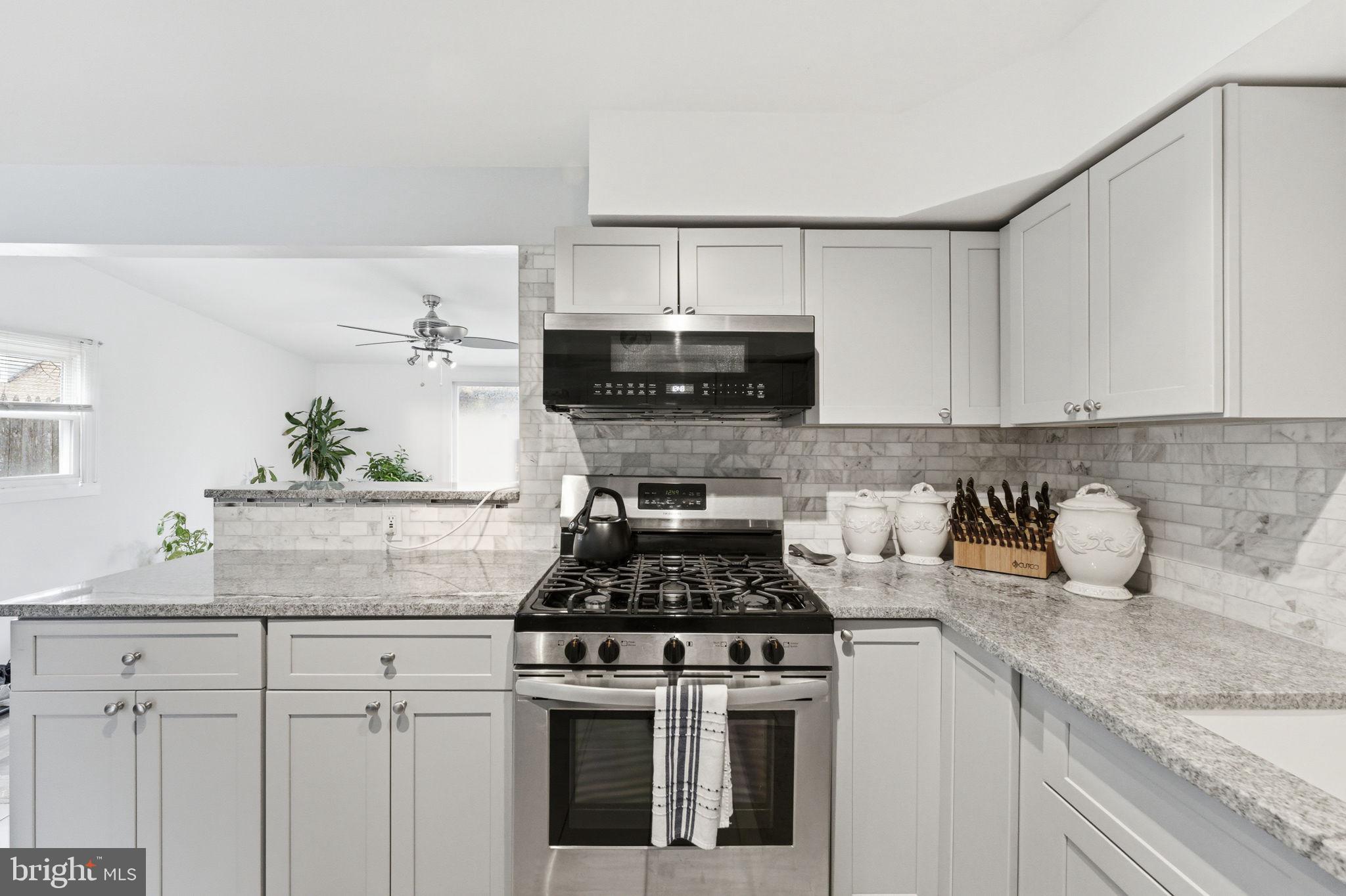 WHITEHALL - Residential