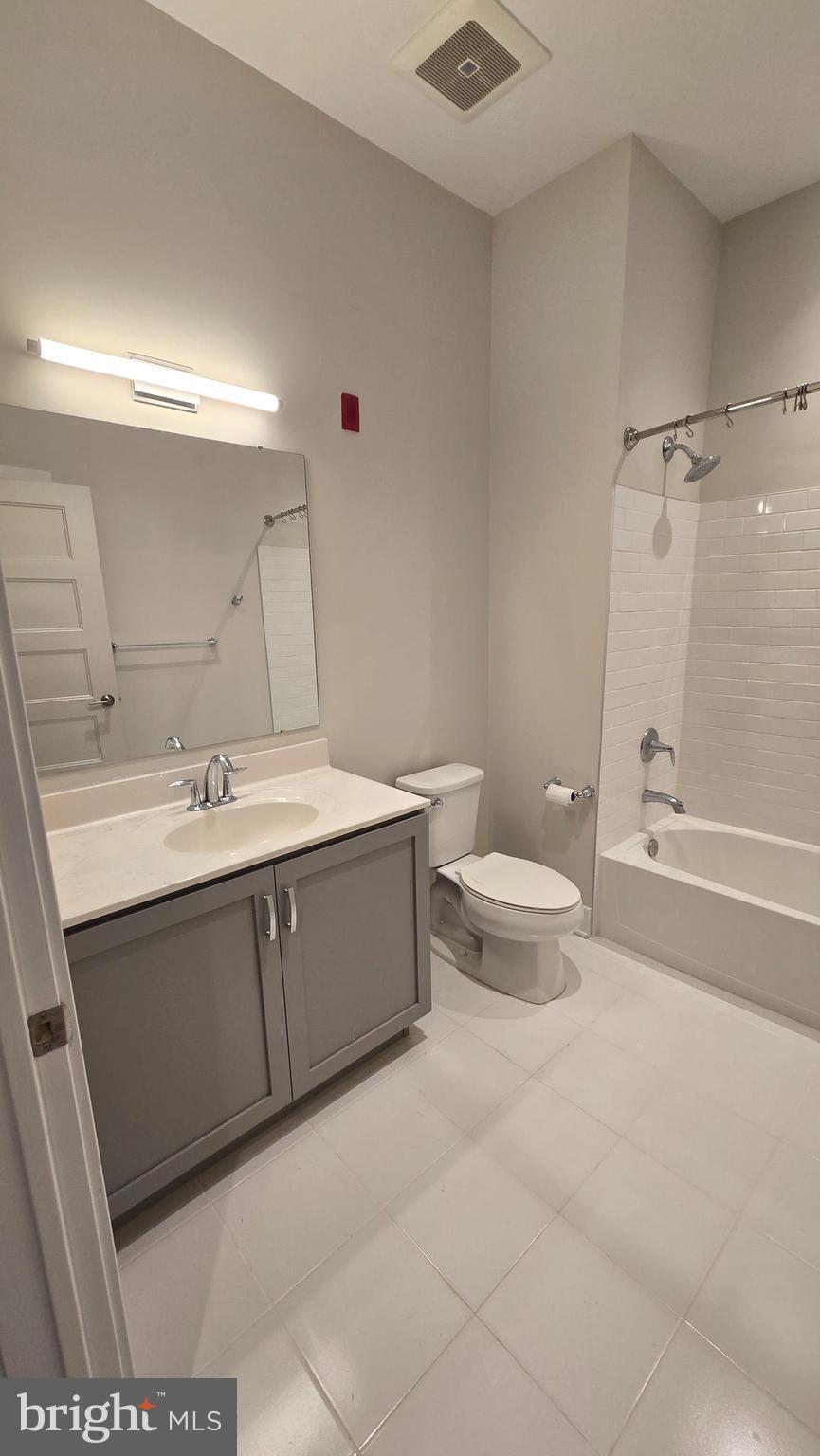 575 SOUTH CONDOS - Residential