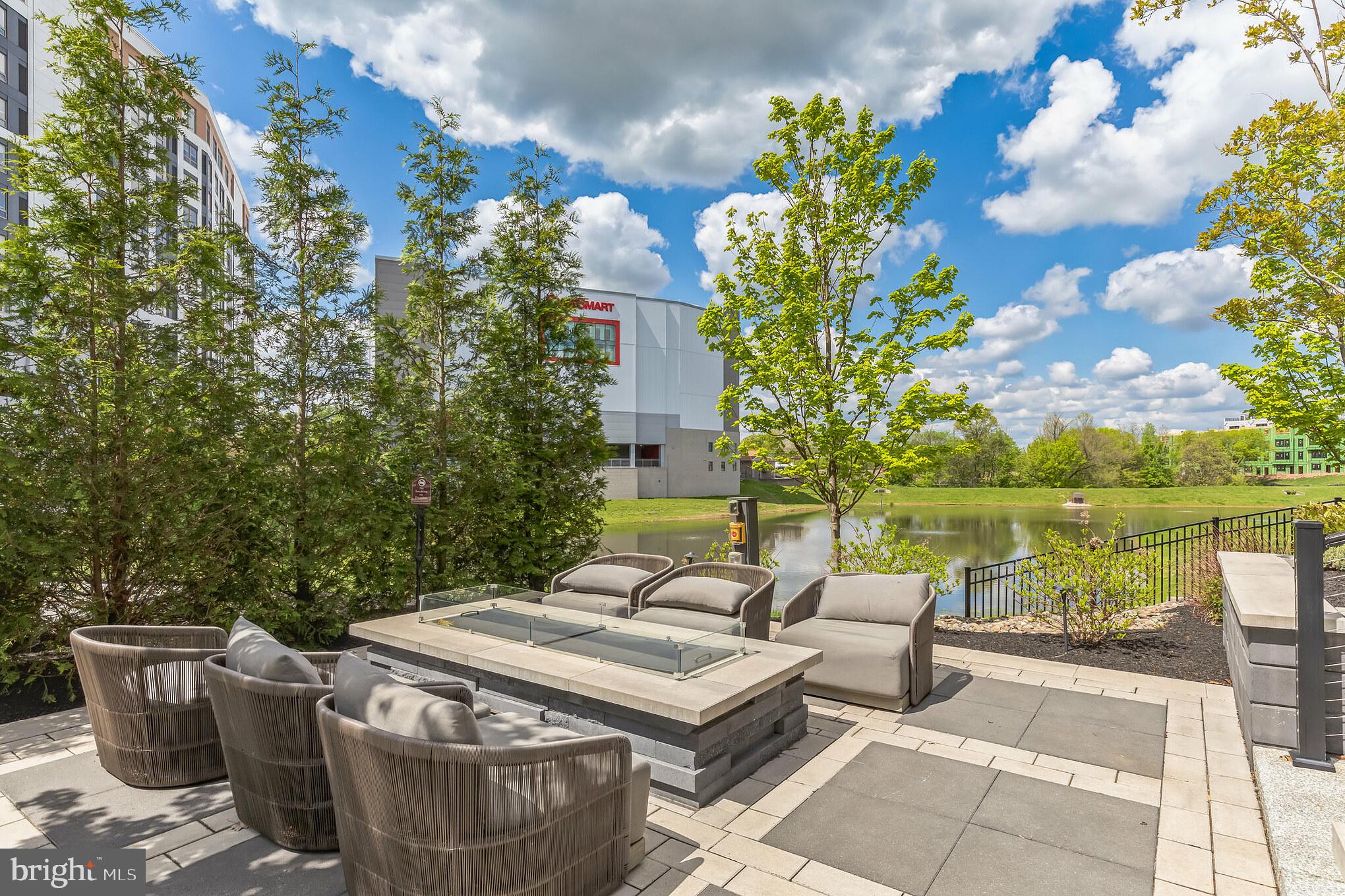 575 SOUTH CONDOS - Residential