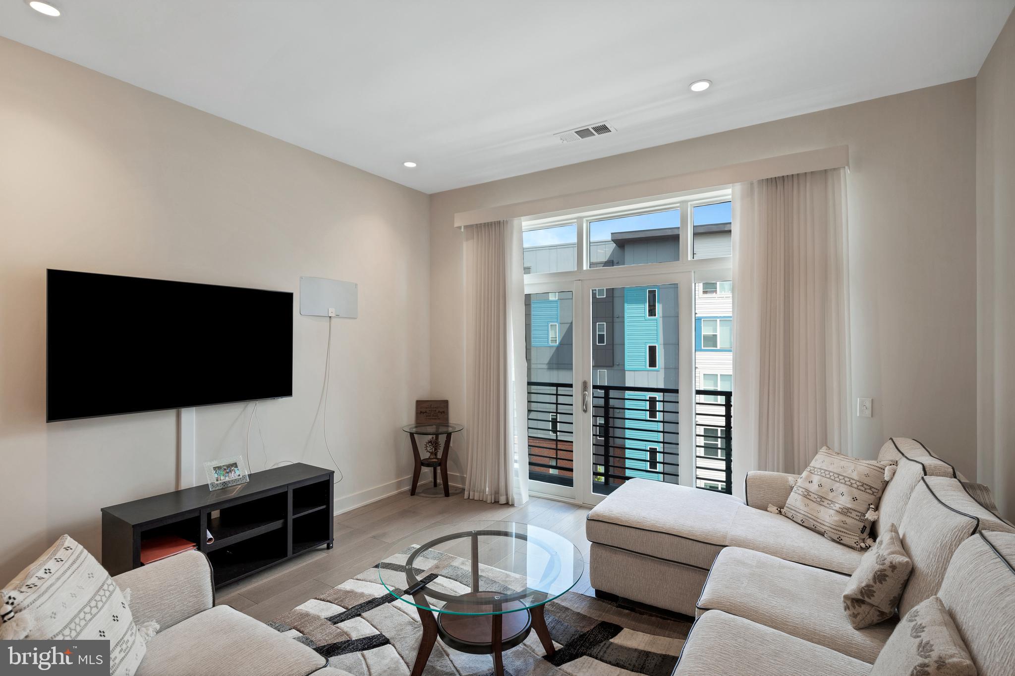 575 SOUTH CONDOS - Residential