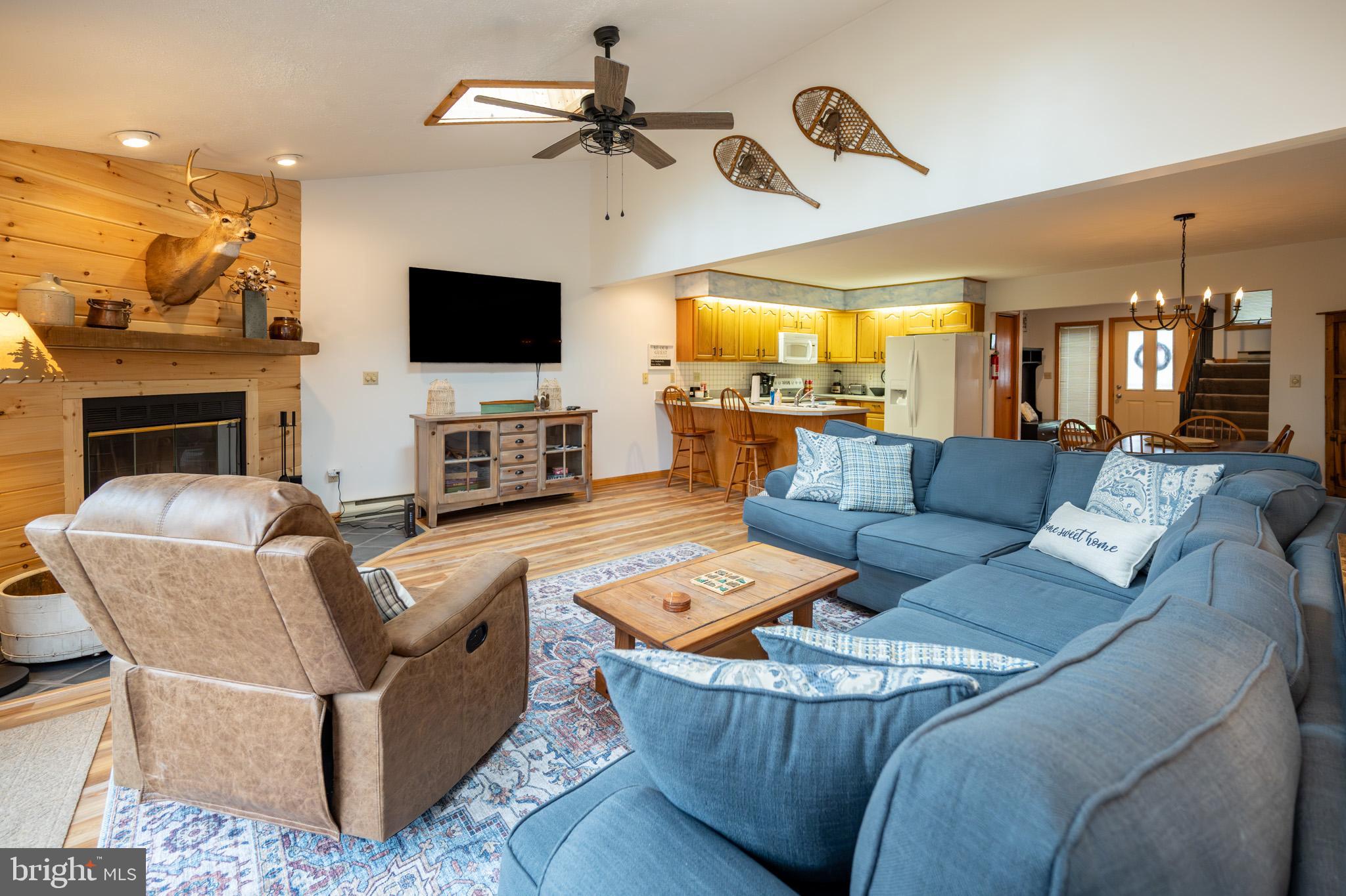 LAURELBROOK - Residential