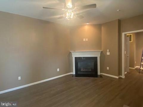 RIVER OAKS - Residential Lease