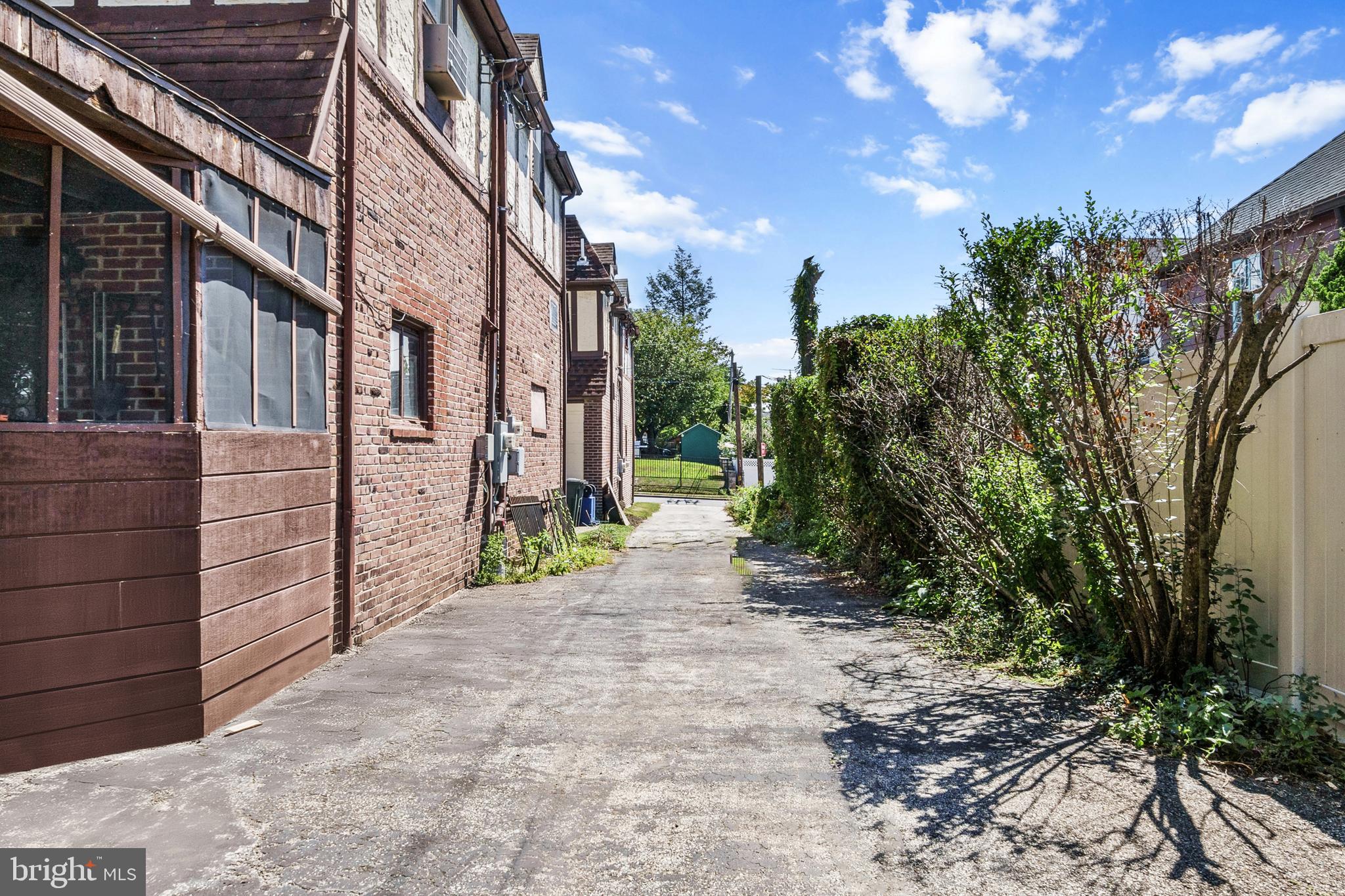 ARONIMINK - Residential