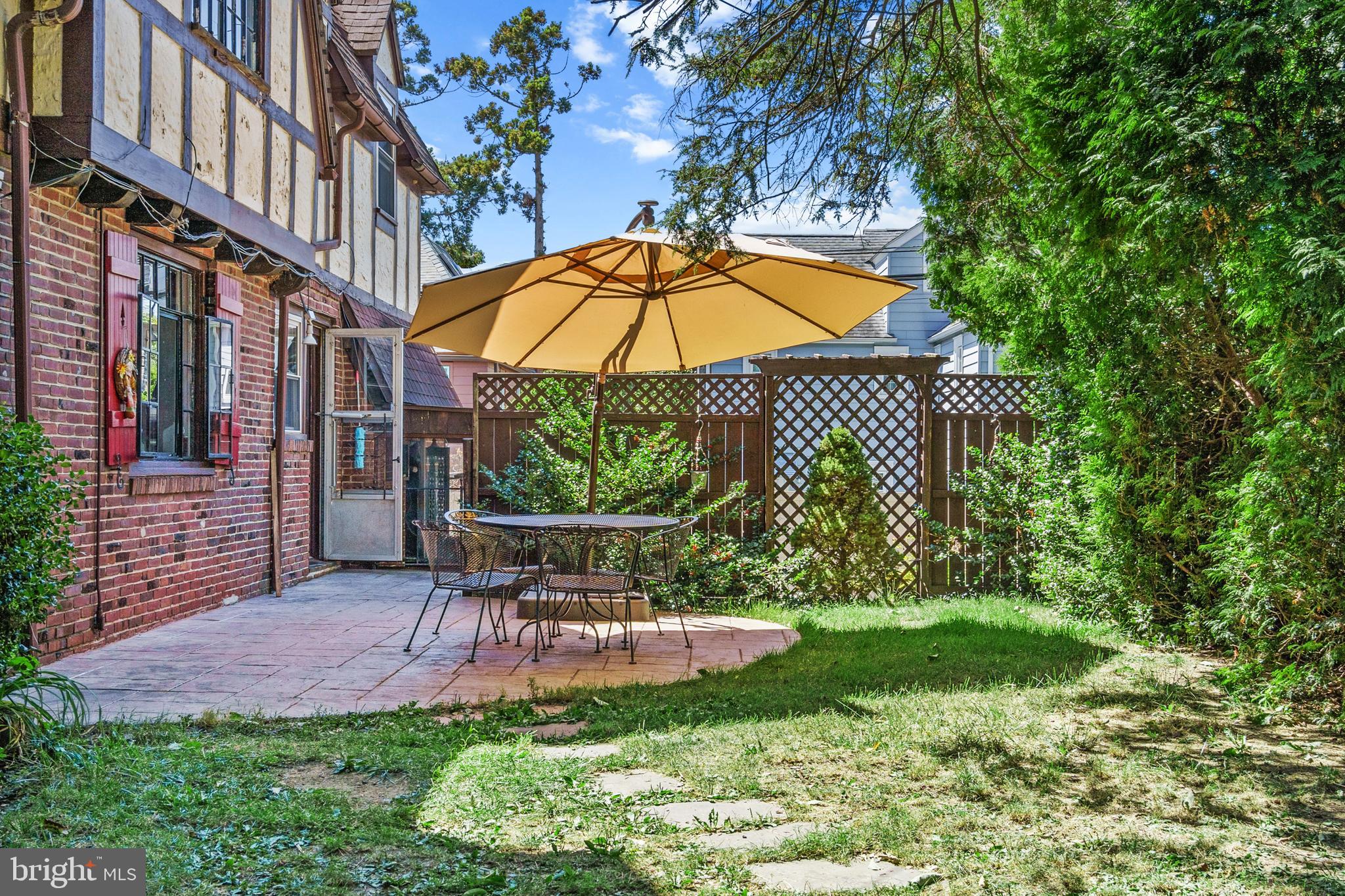 ARONIMINK - Residential