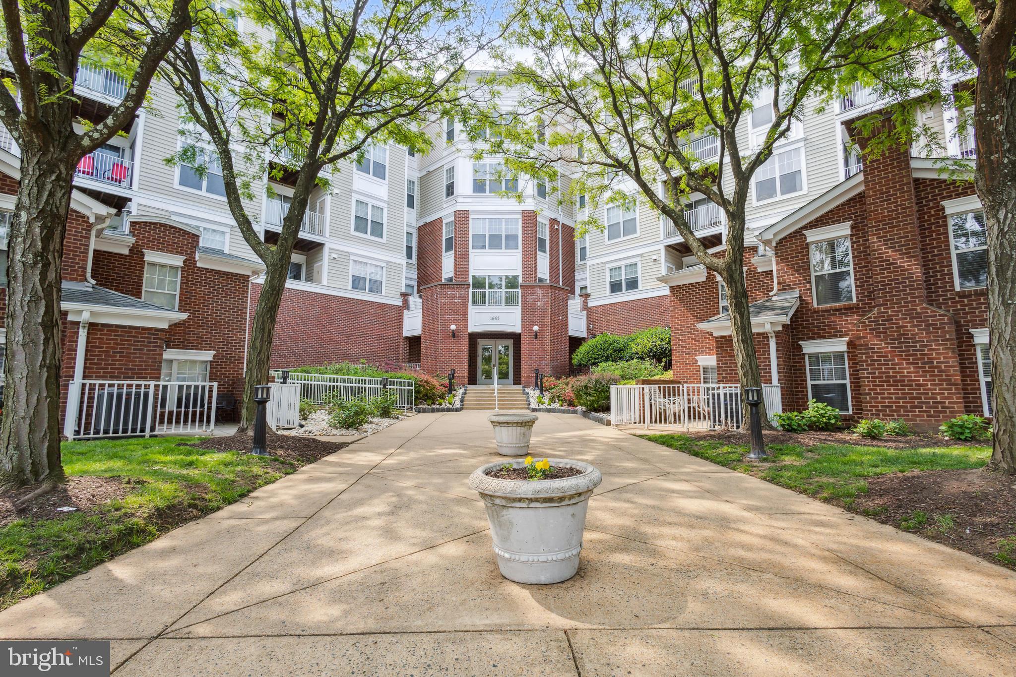 LILLIAN COURT AT TYSONS - Residential Lease