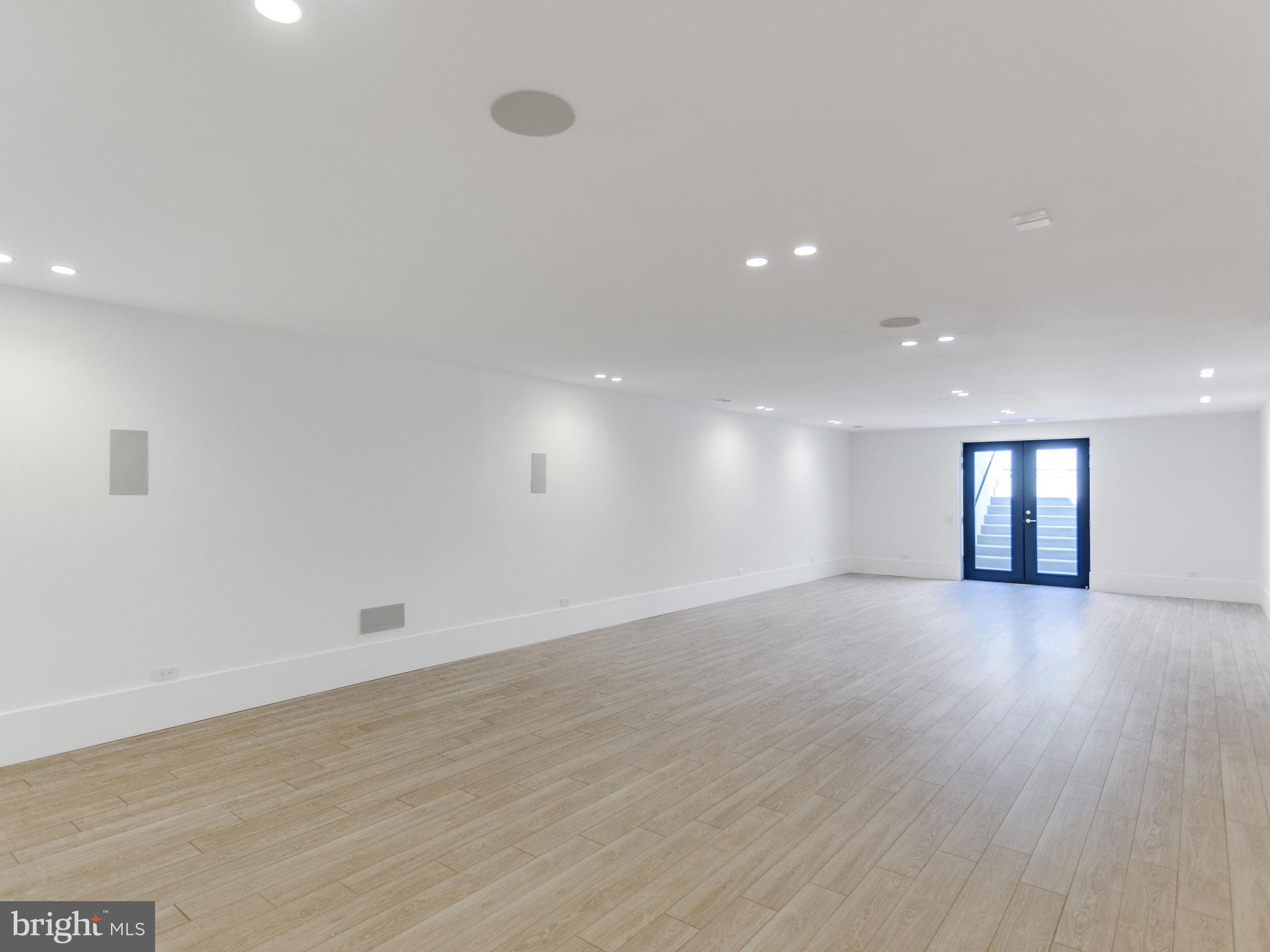 GRANT AT WILLOWSFORD - Residential