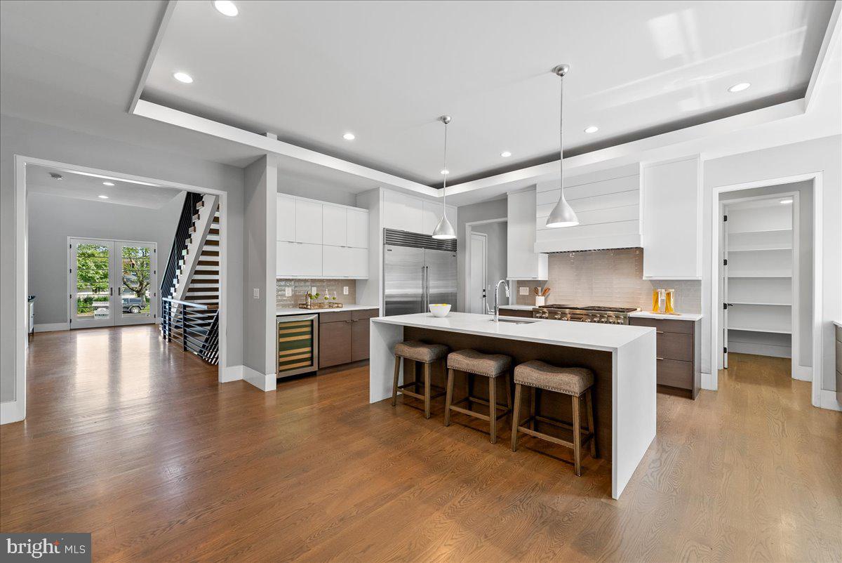 GARDEN CITY - Residential