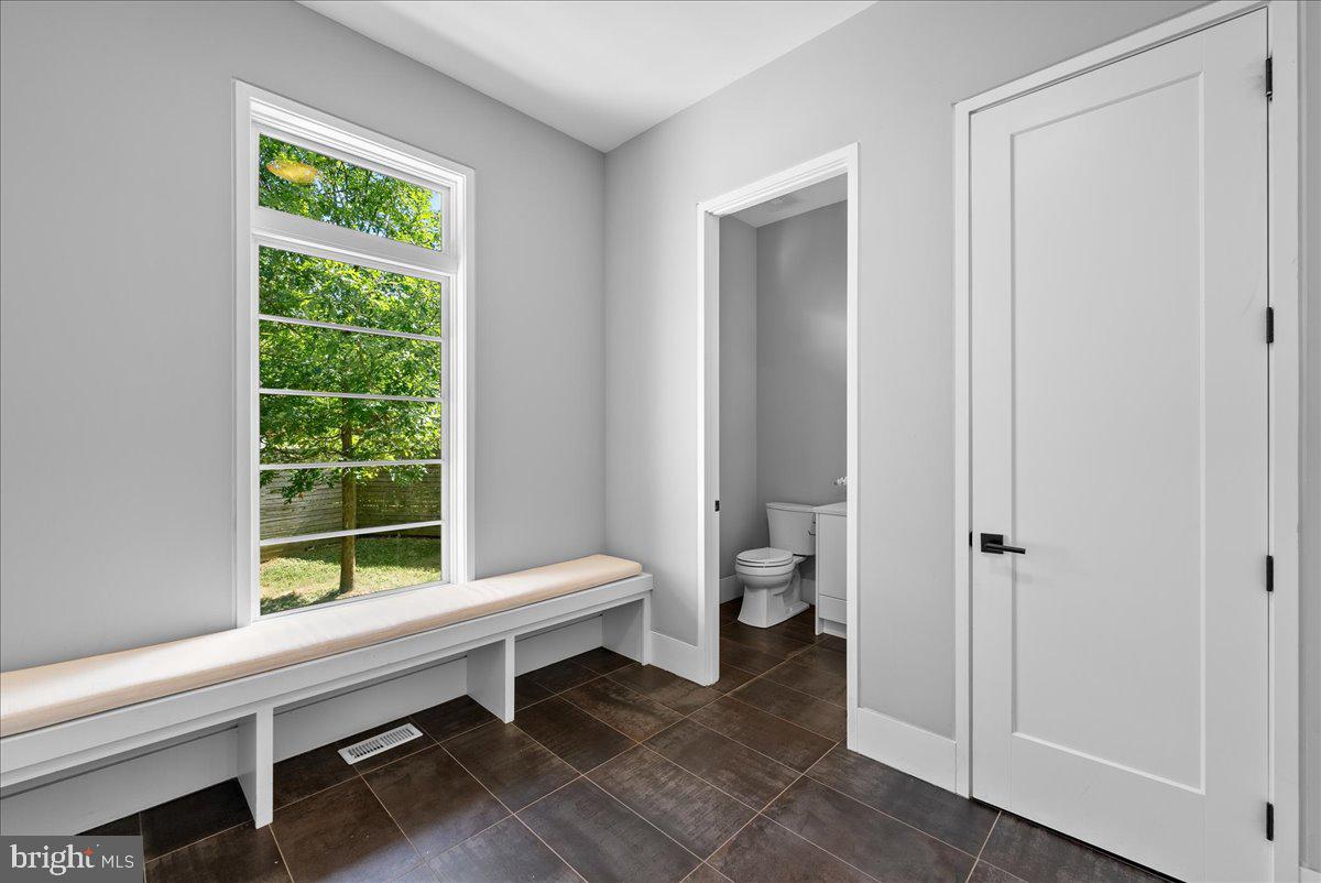 GARDEN CITY - Residential