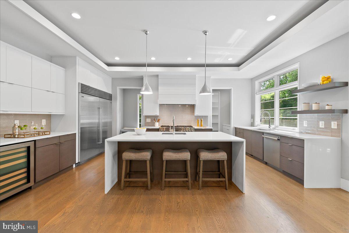 GARDEN CITY - Residential