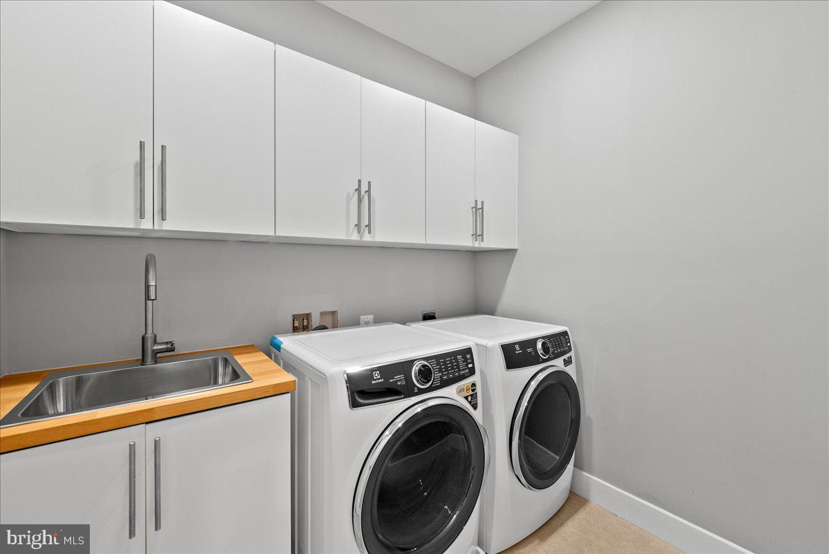 GARDEN CITY - Residential