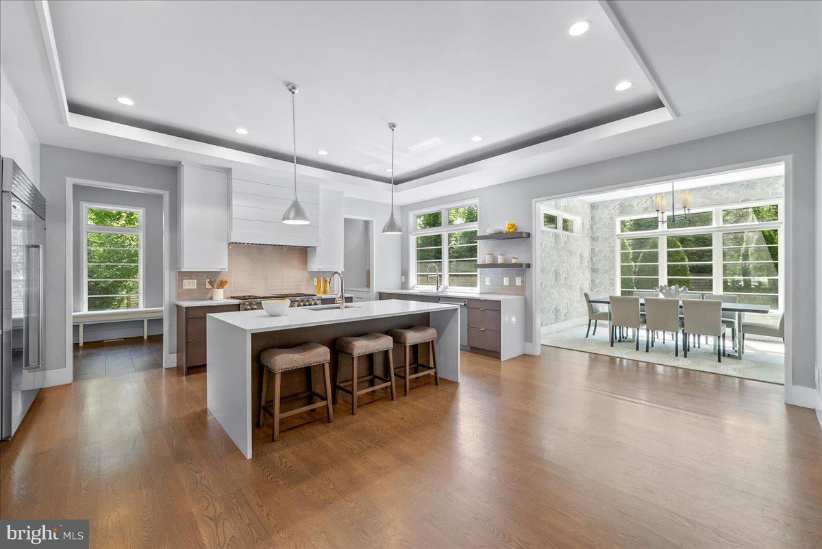 GARDEN CITY - Residential