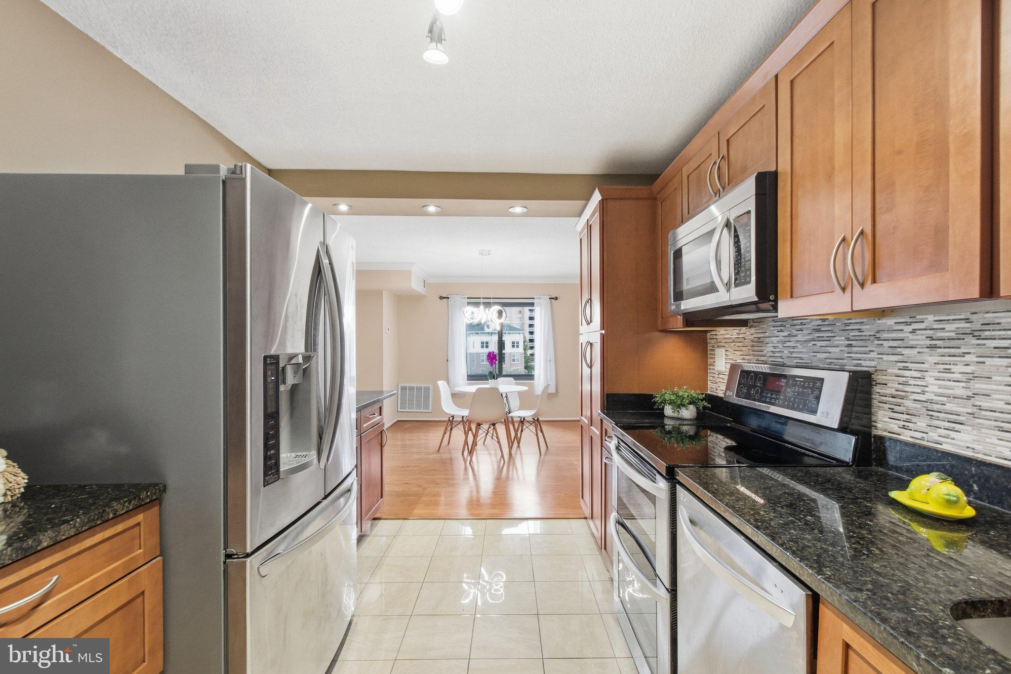 203 YOAKUM PARKWAY 410