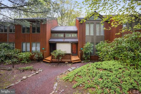 50 DOE RUN 50 LAKE HARMONY PA 18624