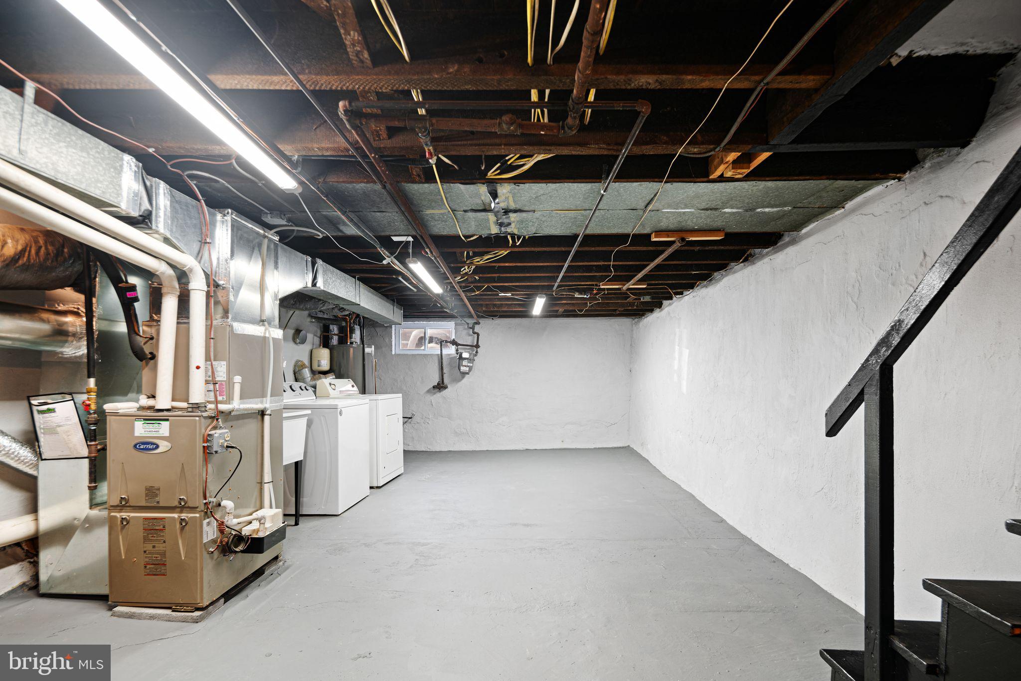 POINT BREEZE - Residential